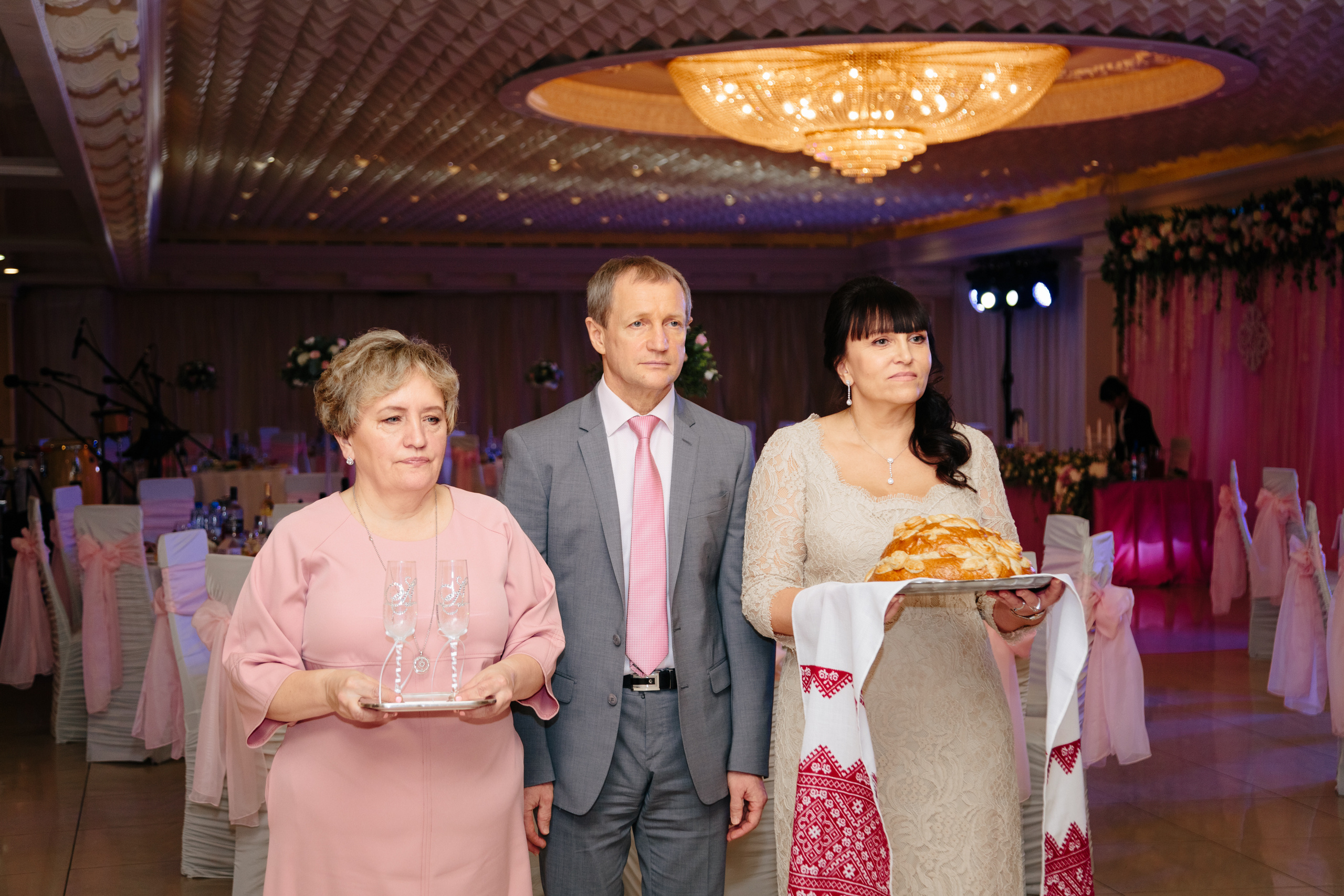 Свадебная фотосессия Анны и Антона в г. Екатеринбург. Свадебный и семейный фотограф Ксения Шекк Екатеринбург