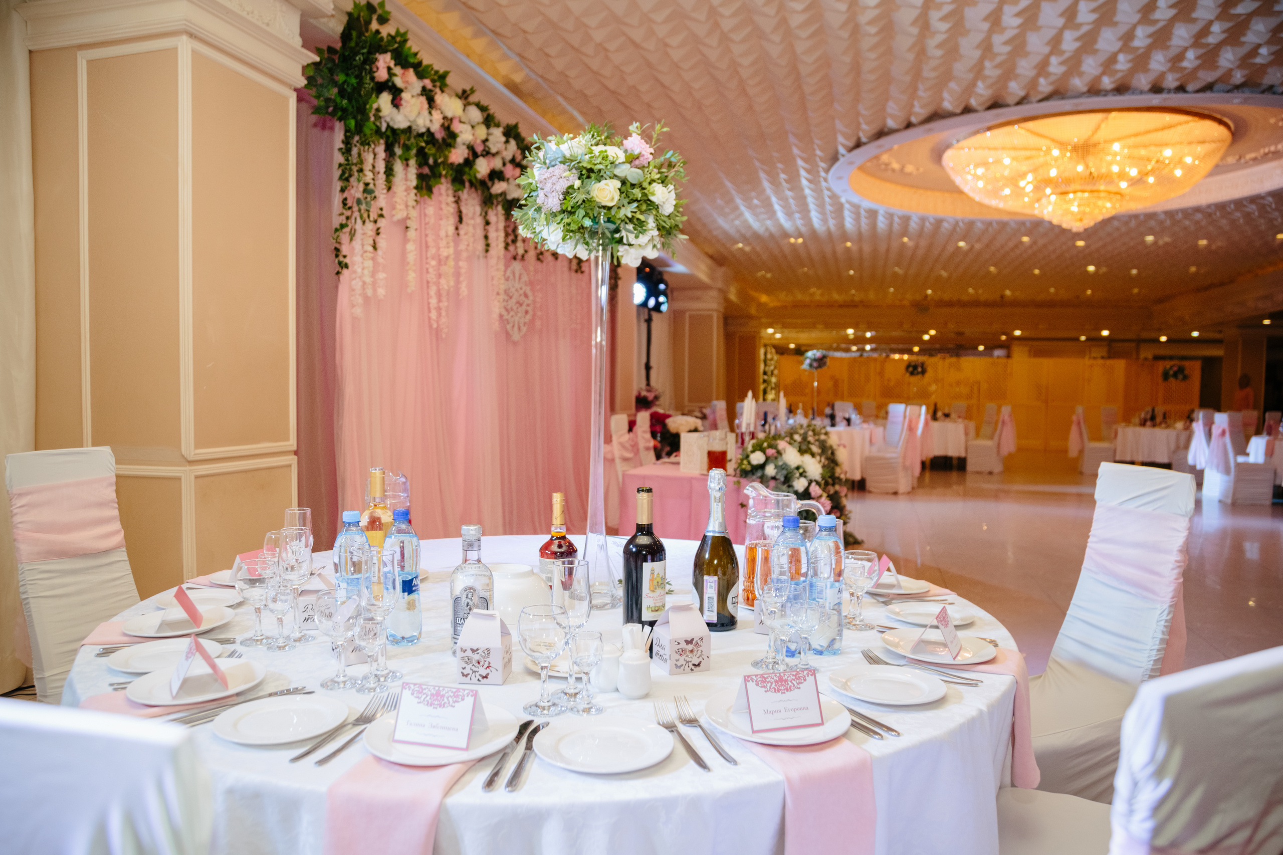 Свадебная фотосессия Анны и Антона в г. Екатеринбург. Свадебный и семейный фотограф Ксения Шекк Екатеринбург