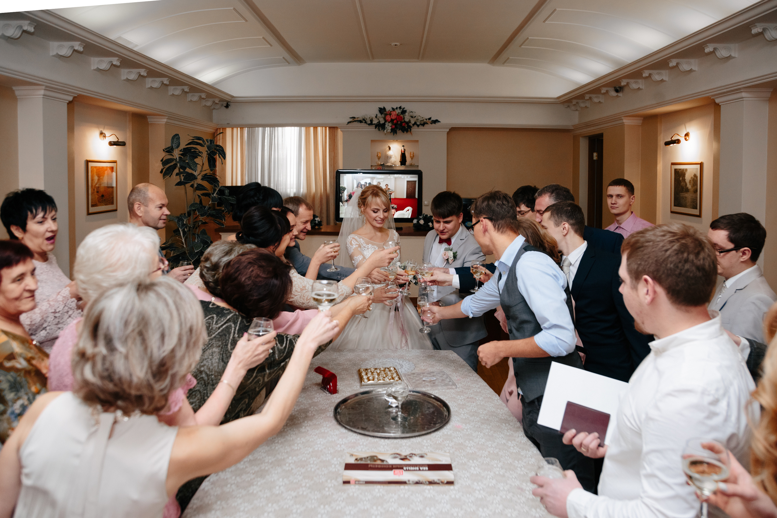 Свадебная фотосессия Анны и Антона в г. Екатеринбург. Свадебный и семейный фотограф Ксения Шекк Екатеринбург