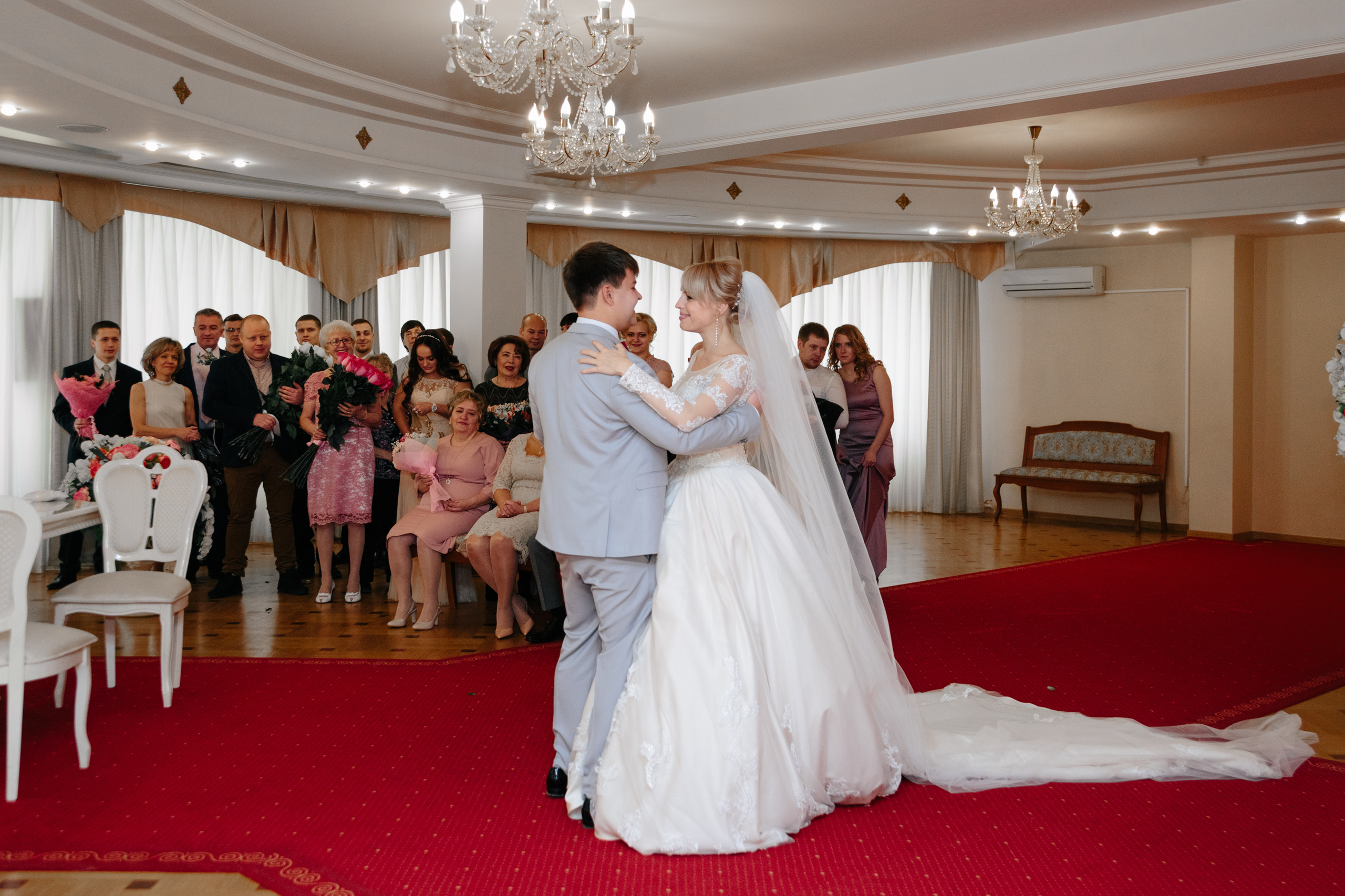 Свадебная фотосессия Анны и Антона в г. Екатеринбург. Свадебный и семейный фотограф Ксения Шекк Екатеринбург