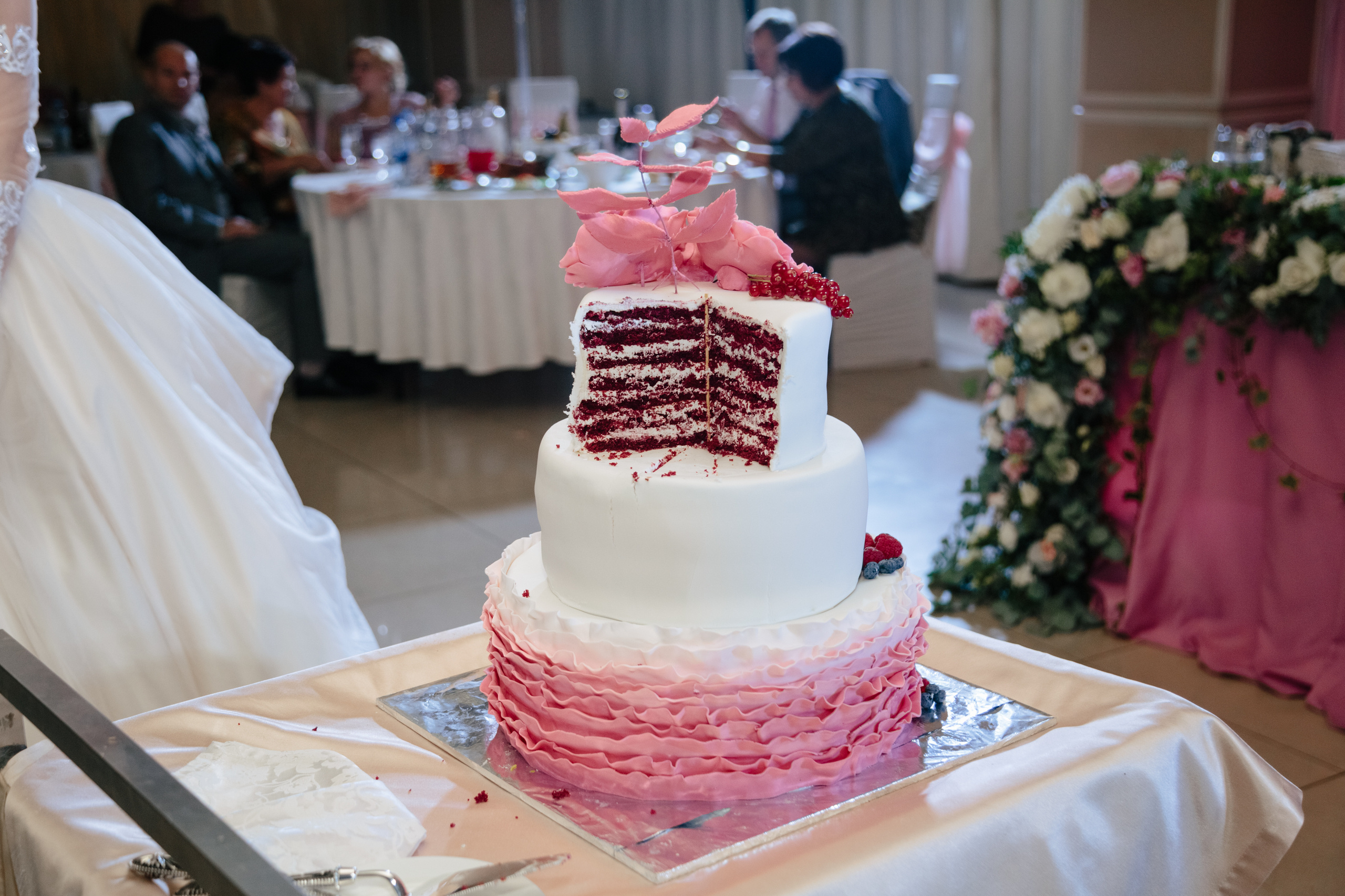 Свадебная фотосессия Анны и Антона в г. Екатеринбург. Свадебный и семейный фотограф Ксения Шекк Екатеринбург