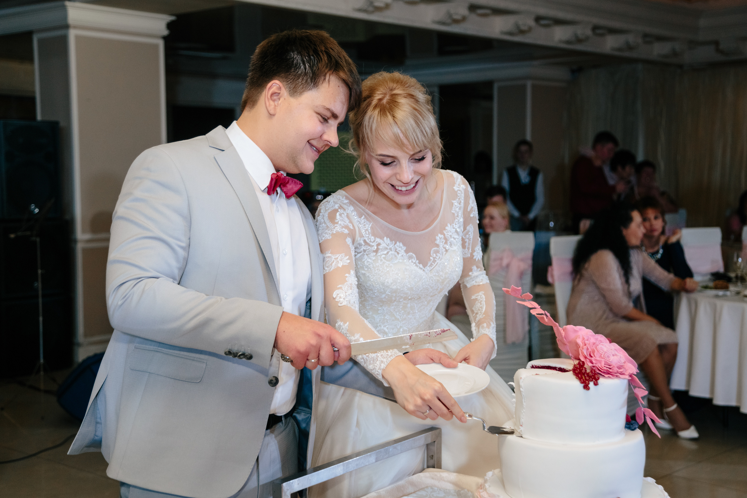 Свадебная фотосессия Анны и Антона в г. Екатеринбург. Свадебный и семейный фотограф Ксения Шекк Екатеринбург