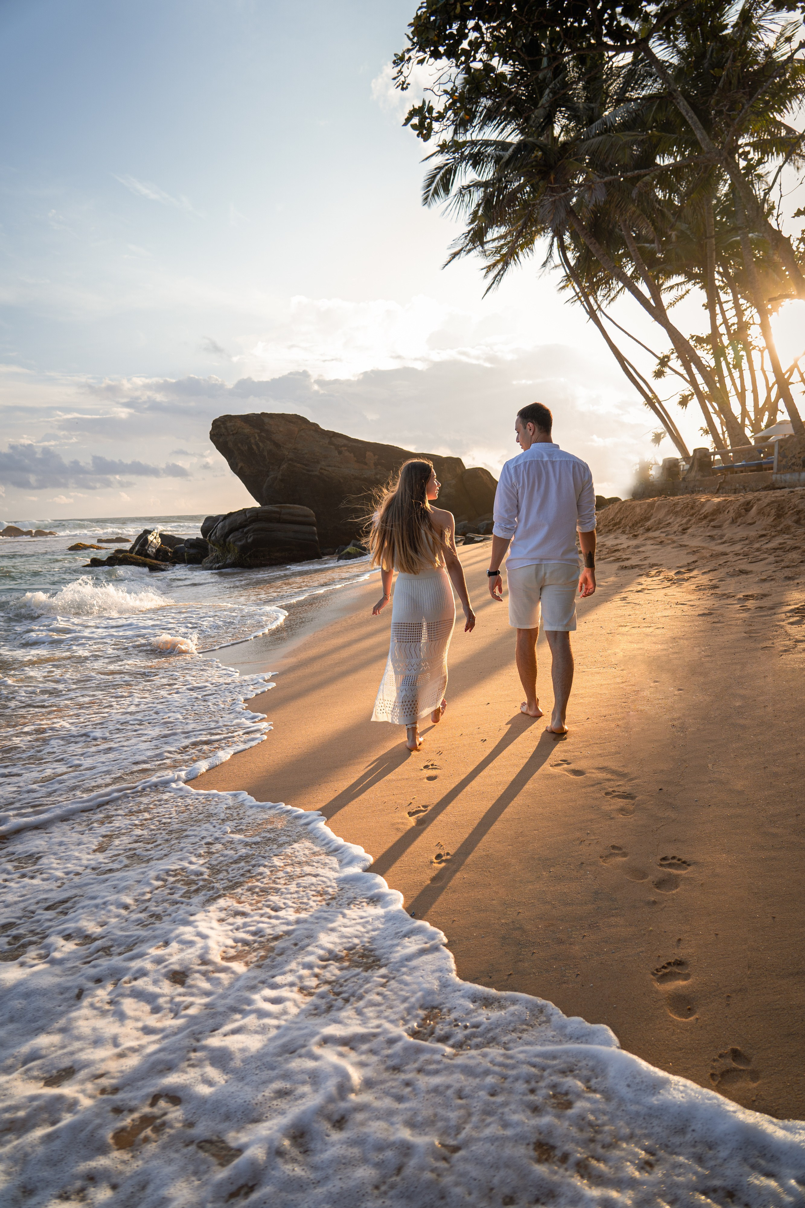 Lera & Lelik, Turtle Beach