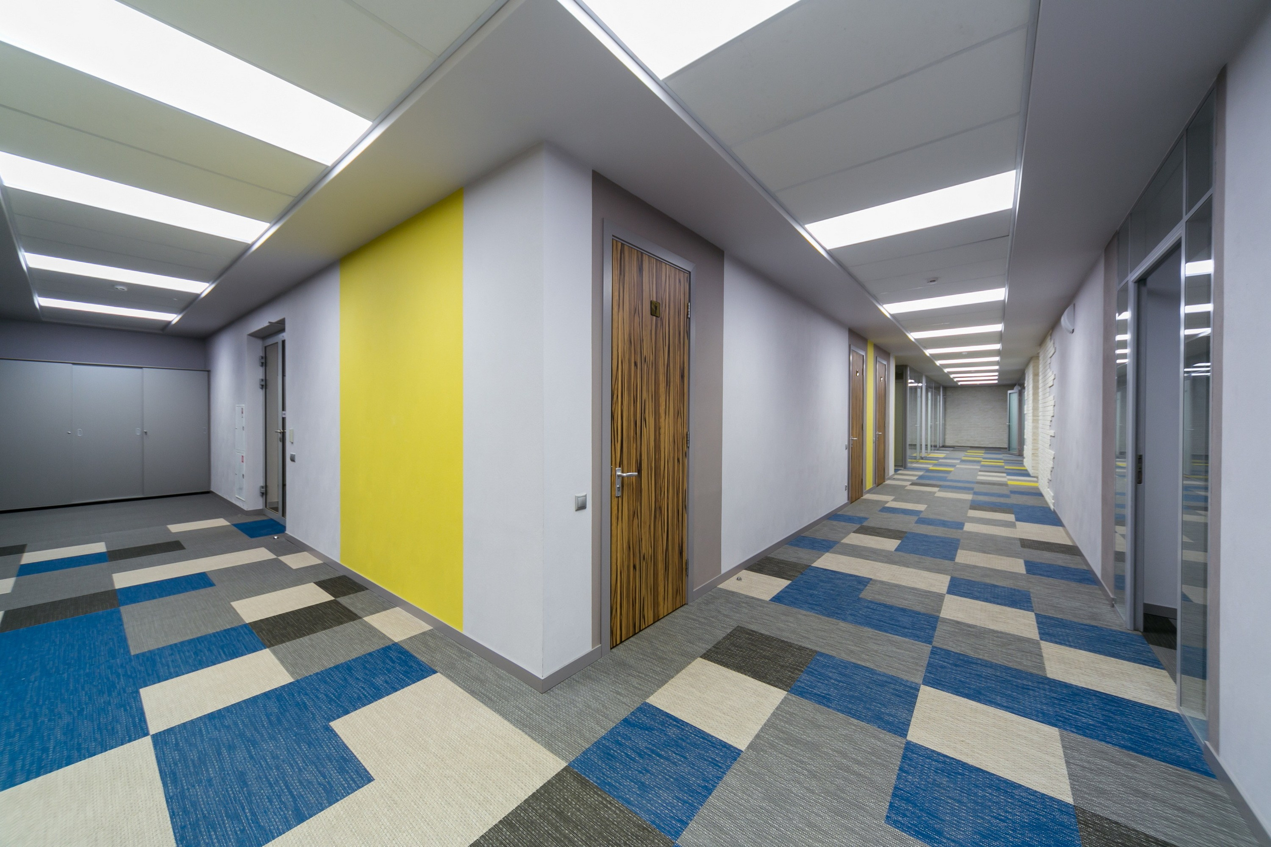 Офисное помещение в бизнес-центре