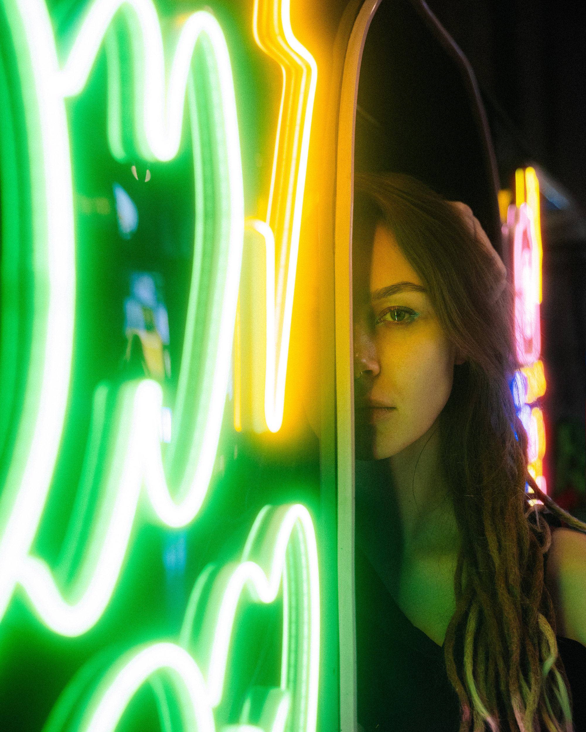 Alyona. Репортажный фотограф в Москве Федор Вдовин