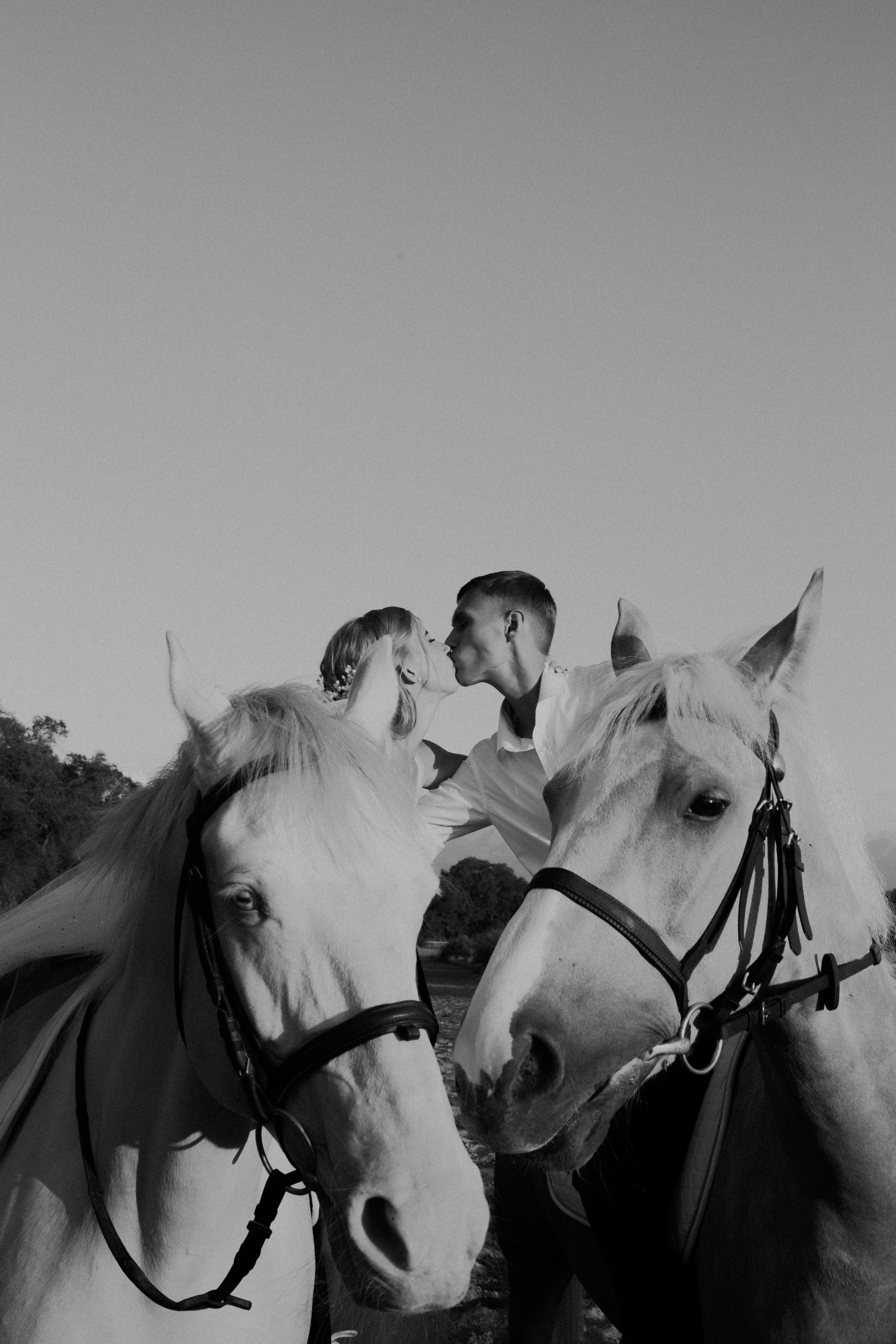 Красота спасет мир. Свадебный и семейный фотограф в Алматы Laura Dosmann