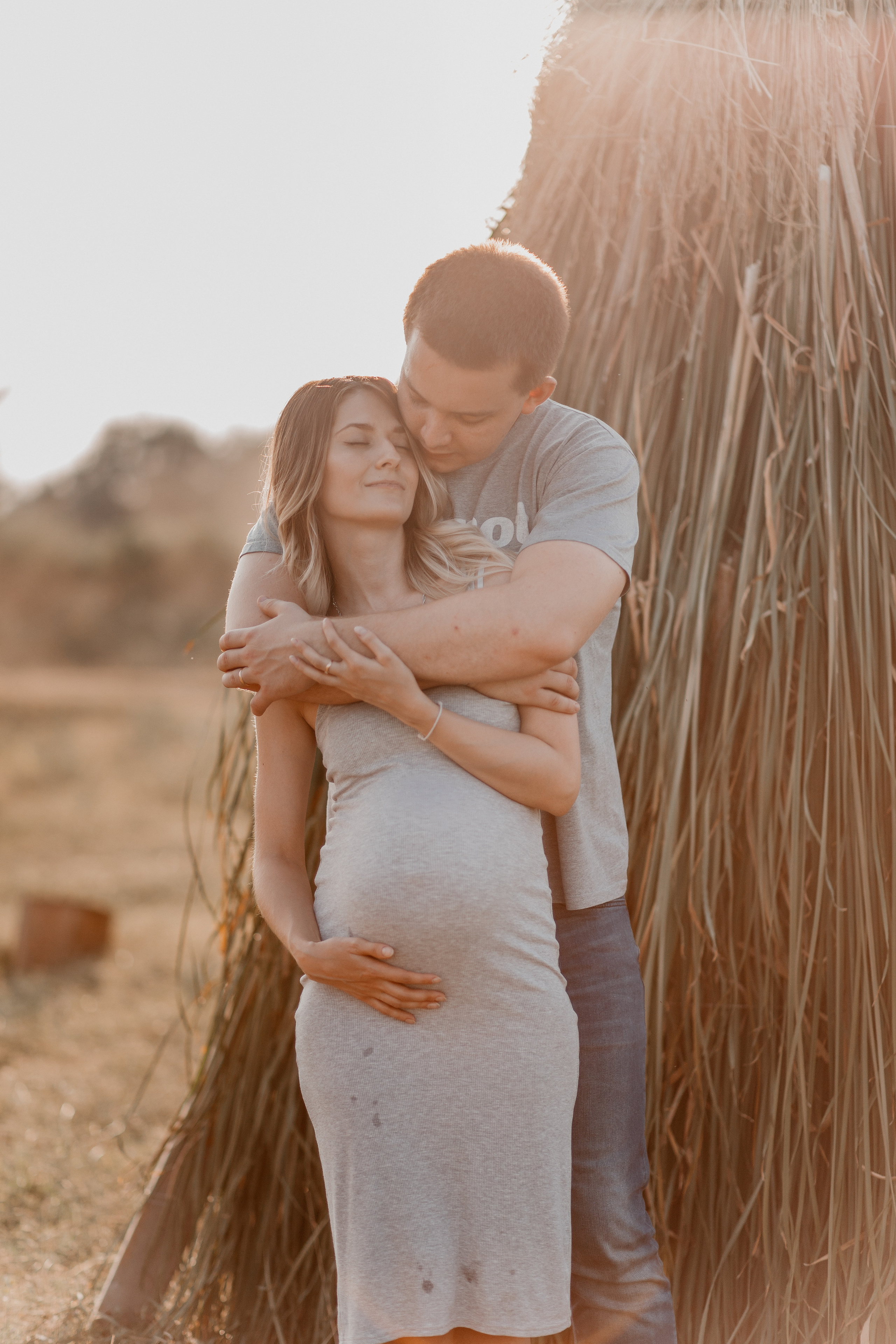 В ожидании Чуда. Свадебный и семейный фотограф в Алматы Laura Dosmann