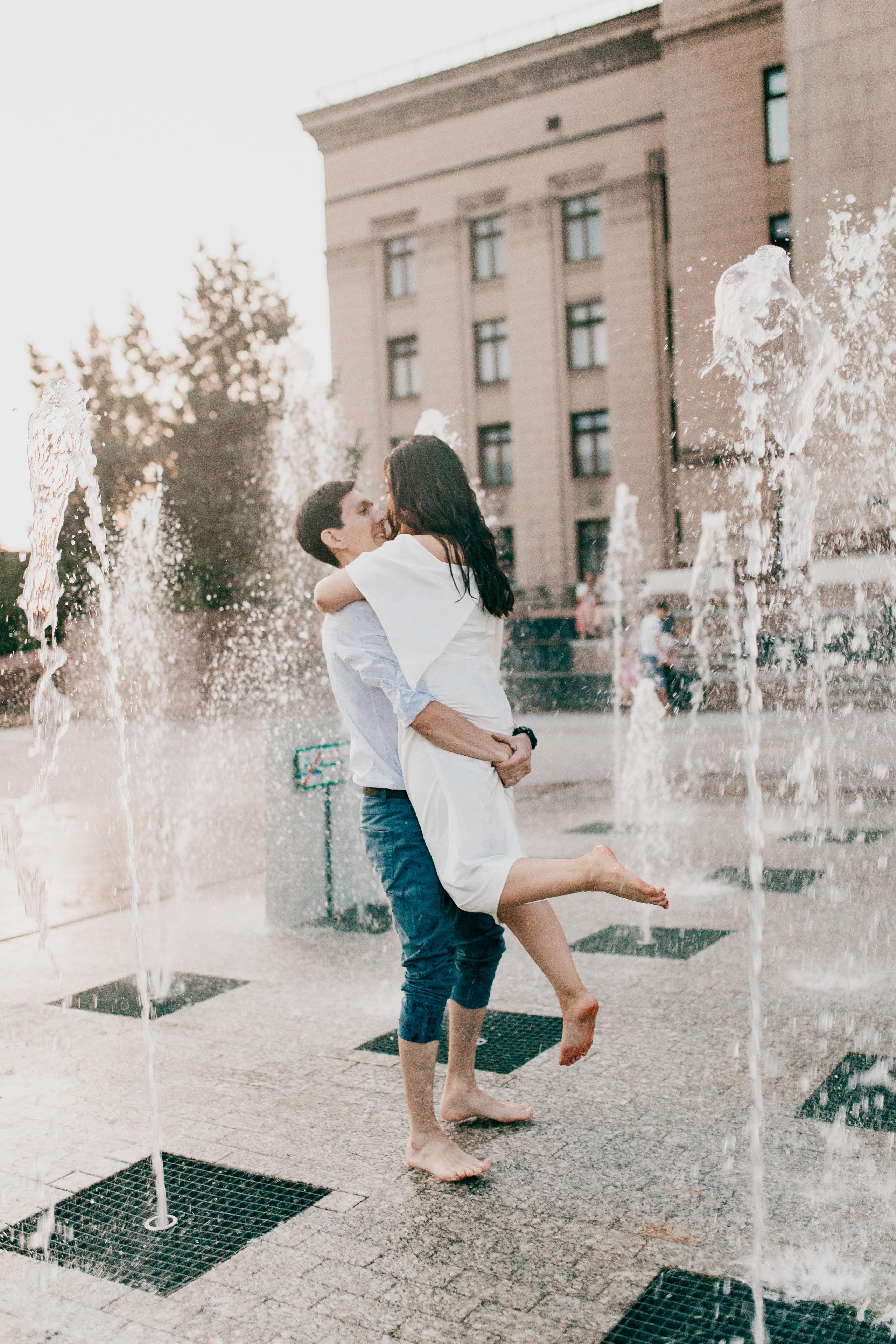 Love Story. Свадебный и семейный фотограф в Алматы Laura Dosmann