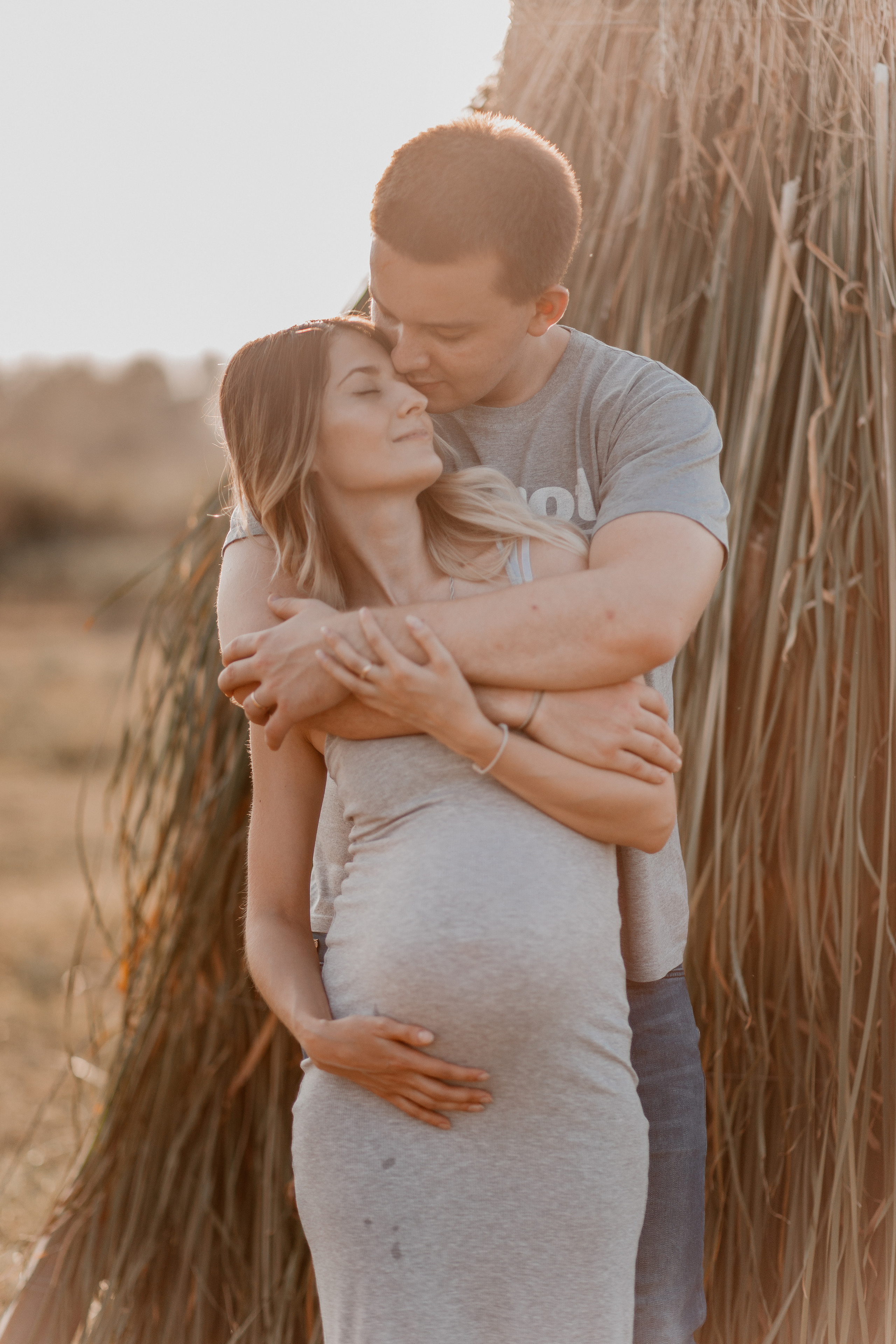 В ожидании Чуда. Свадебный и семейный фотограф в Алматы Laura Dosmann