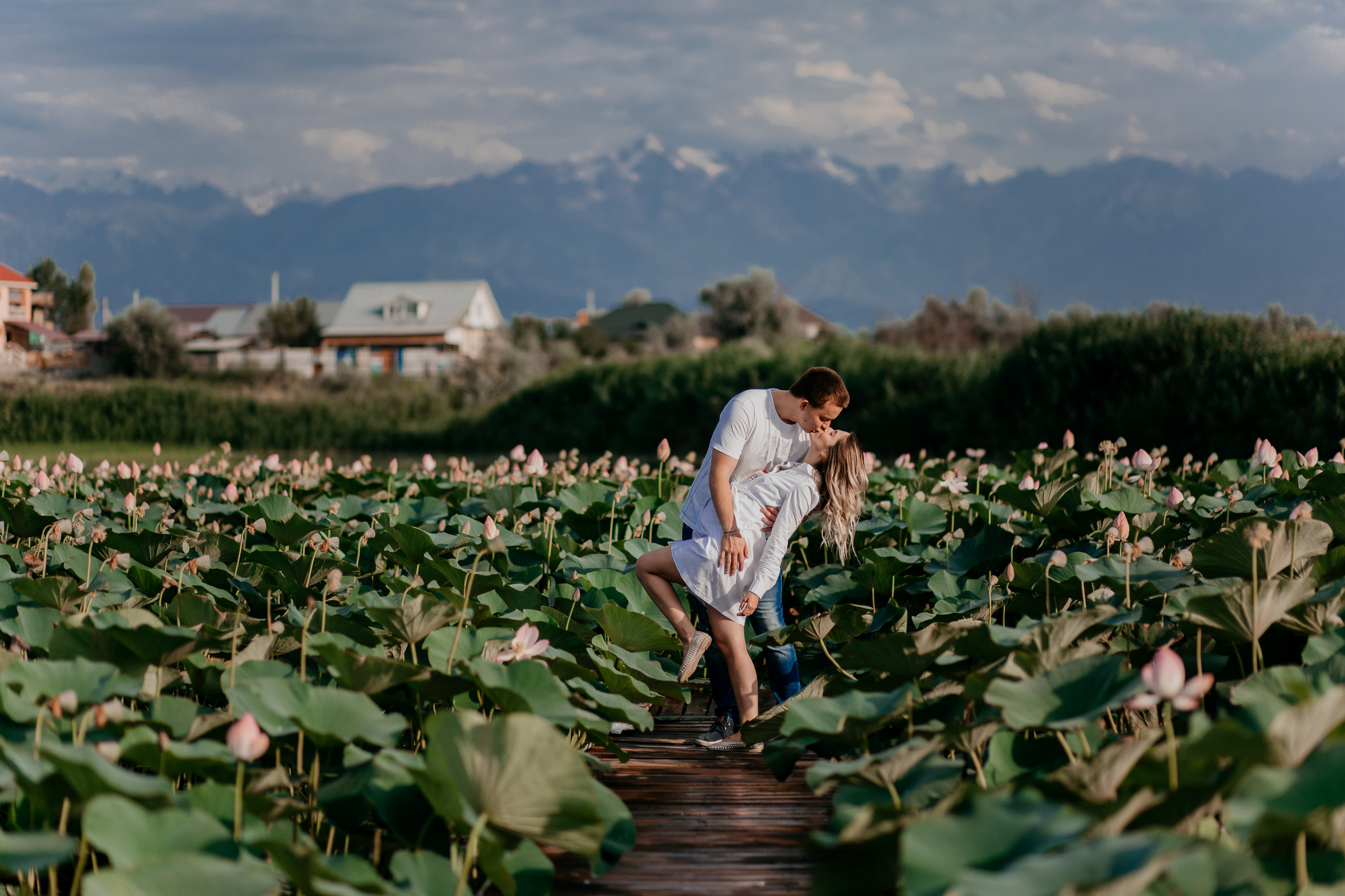 В ожидании Чуда. Свадебный и семейный фотограф в Алматы Laura Dosmann