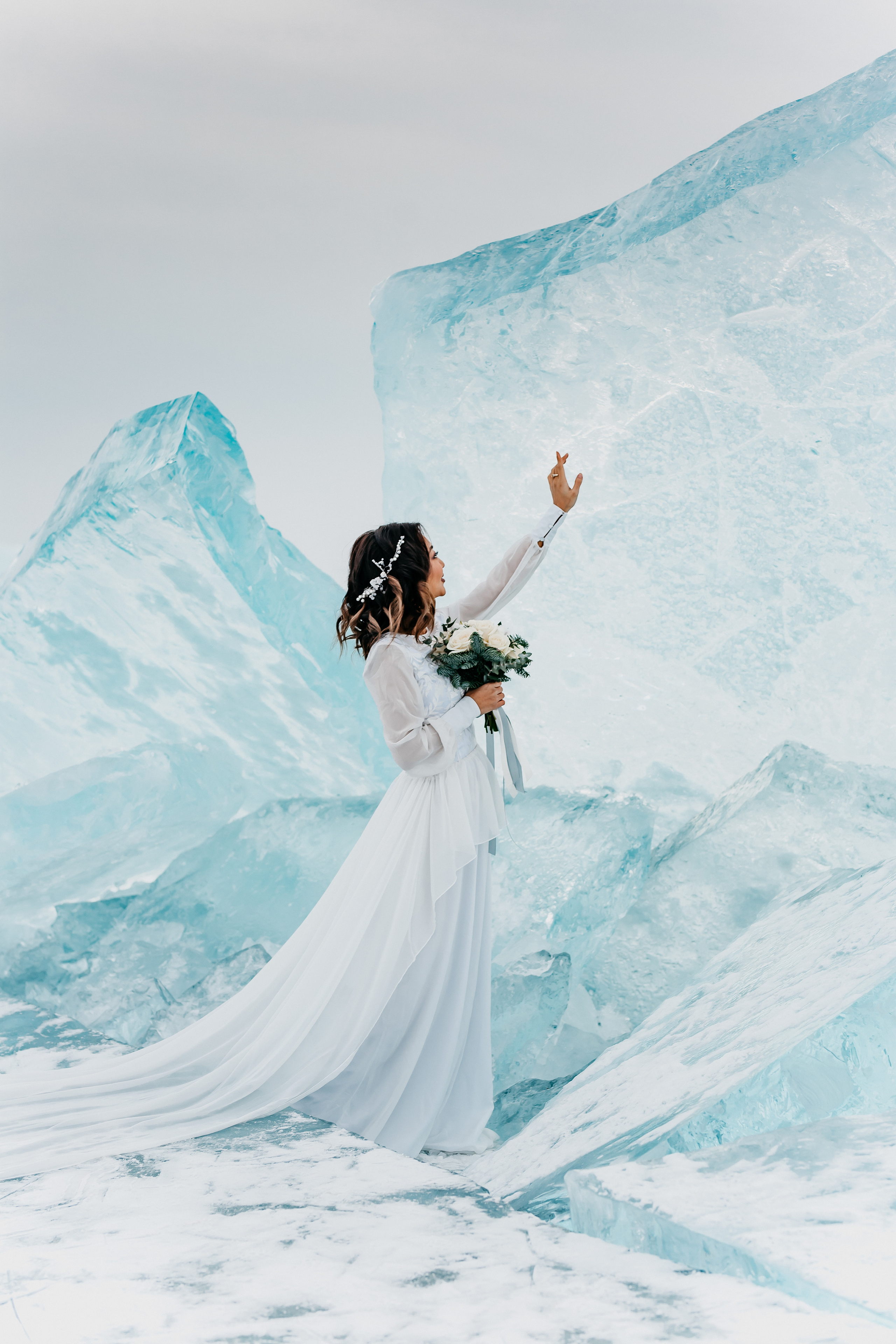 Любовь и Лёд. Свадебный и семейный фотограф в Алматы Laura Dosmann