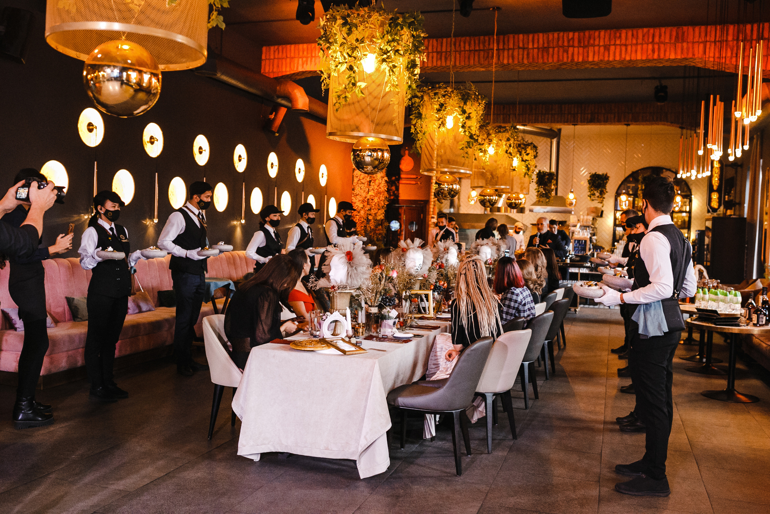 Репортаж. Свадебный и семейный фотограф в Алматы Laura Dosmann