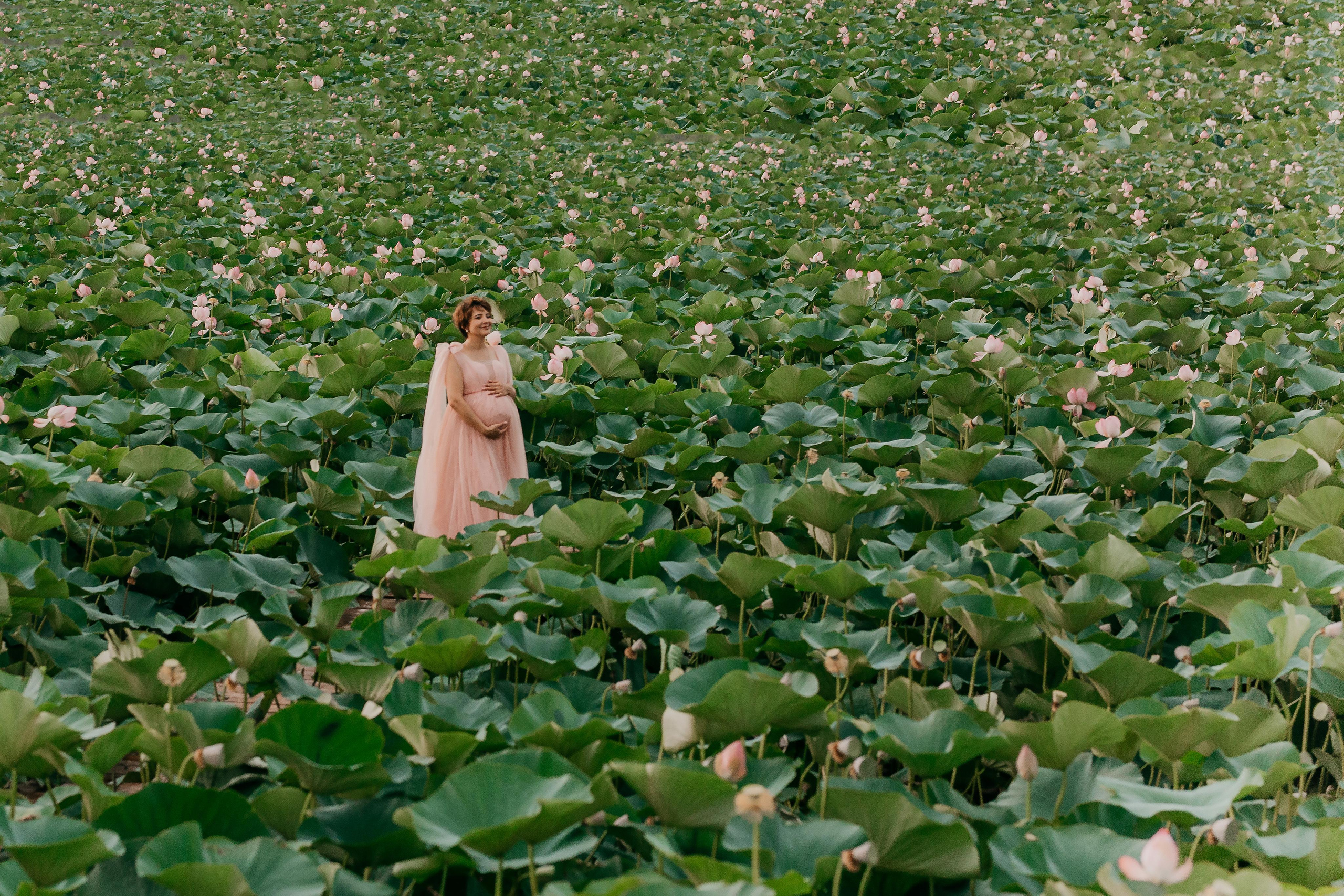 В ожидании Чуда. Свадебный и семейный фотограф в Алматы Laura Dosmann