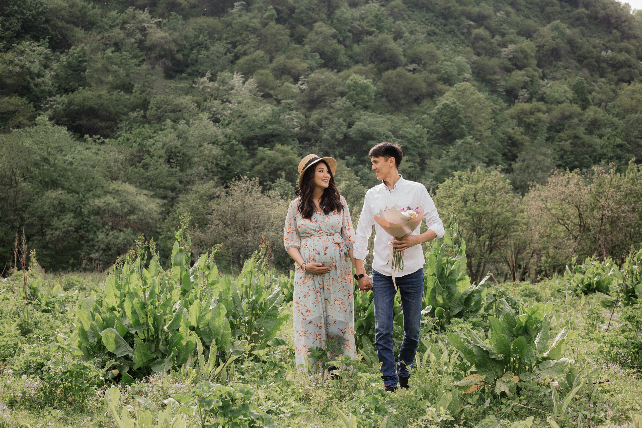 В ожидании Чуда. Свадебный и семейный фотограф в Алматы Laura Dosmann