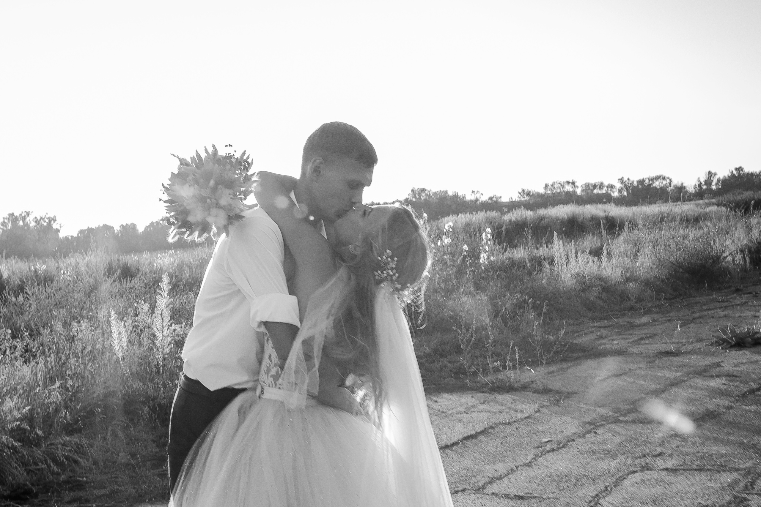 Красота спасет мир. Свадебный и семейный фотограф в Алматы Laura Dosmann