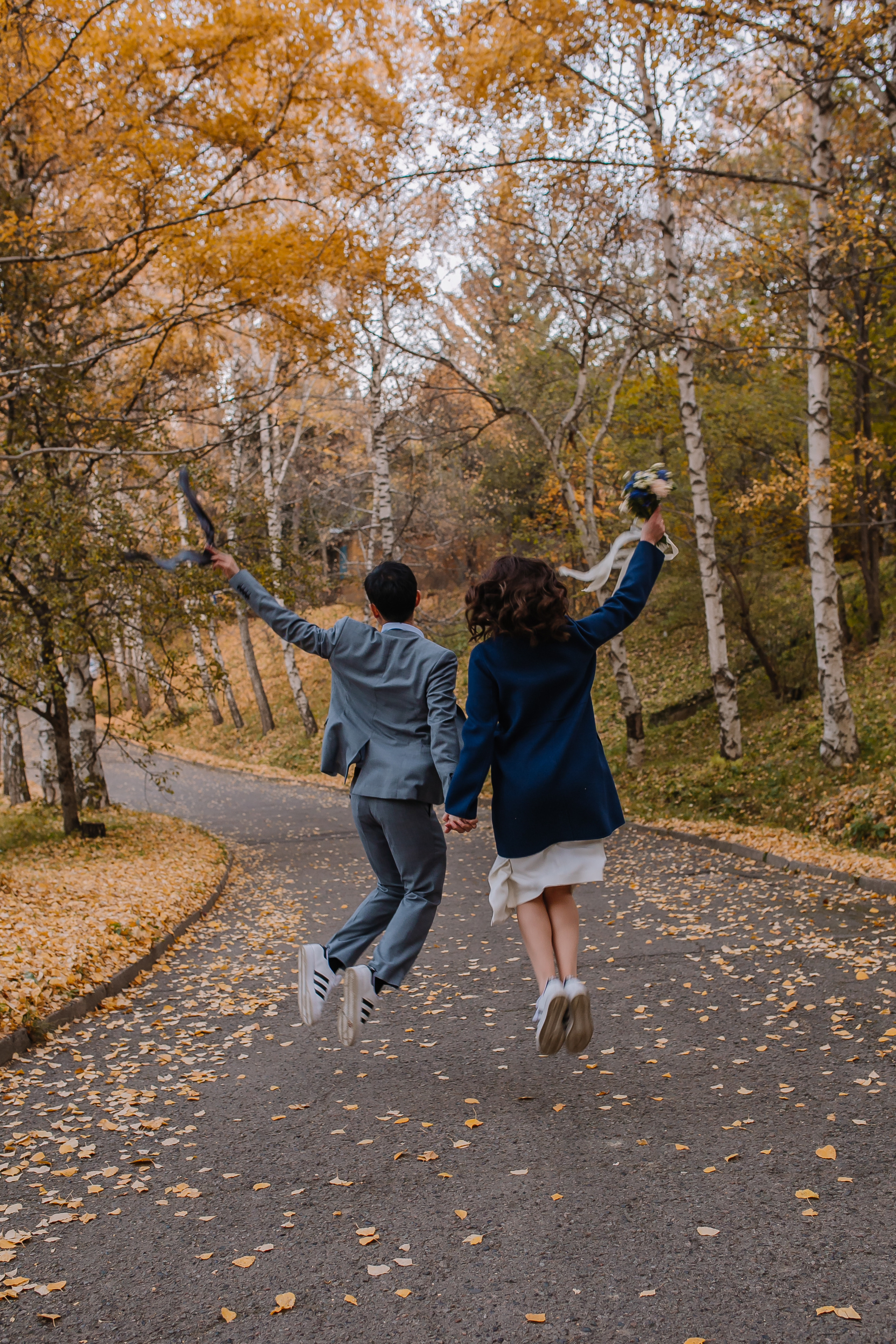 Осень и Любовь на Двоих…. Свадебный и семейный фотограф в Алматы Laura Dosmann