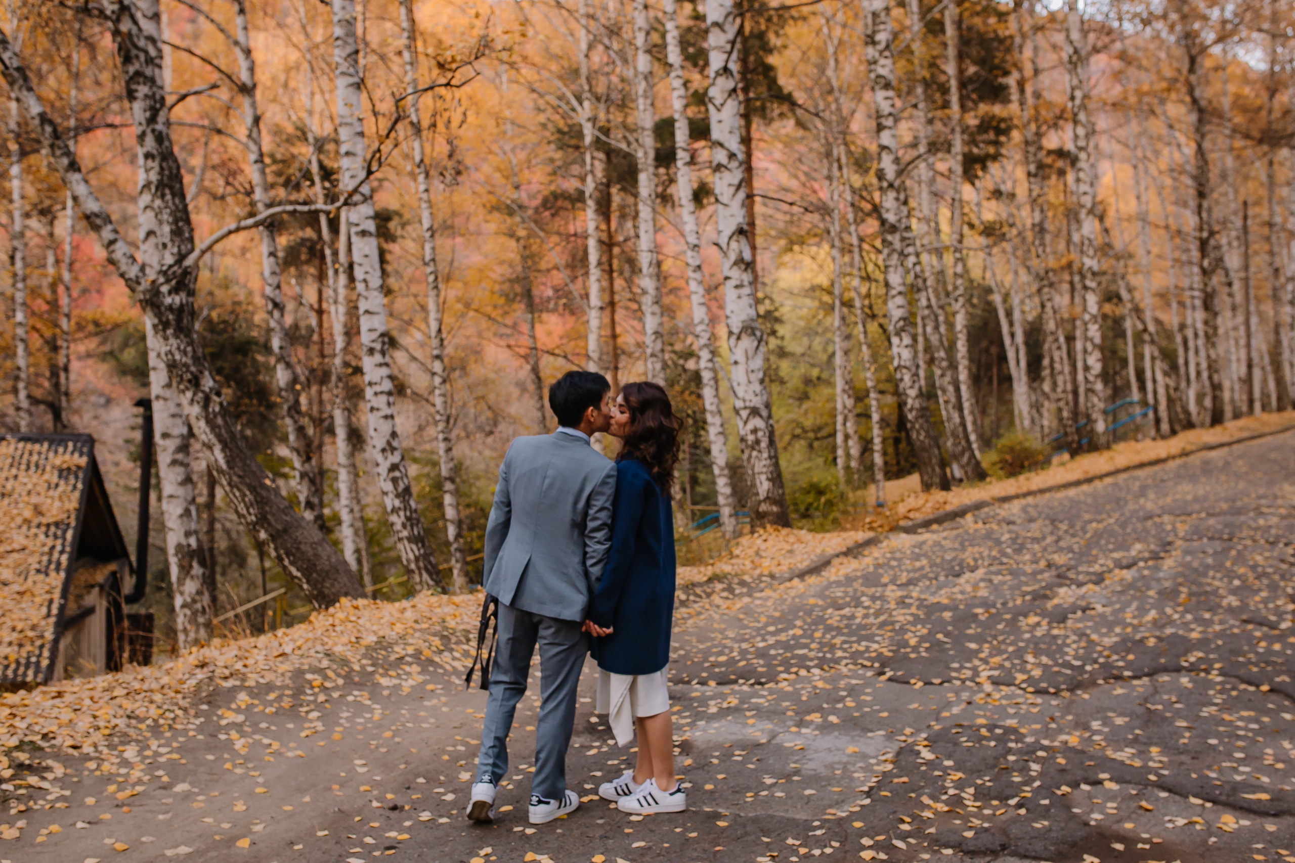 Осень и Любовь на Двоих…. Свадебный и семейный фотограф в Алматы Laura Dosmann