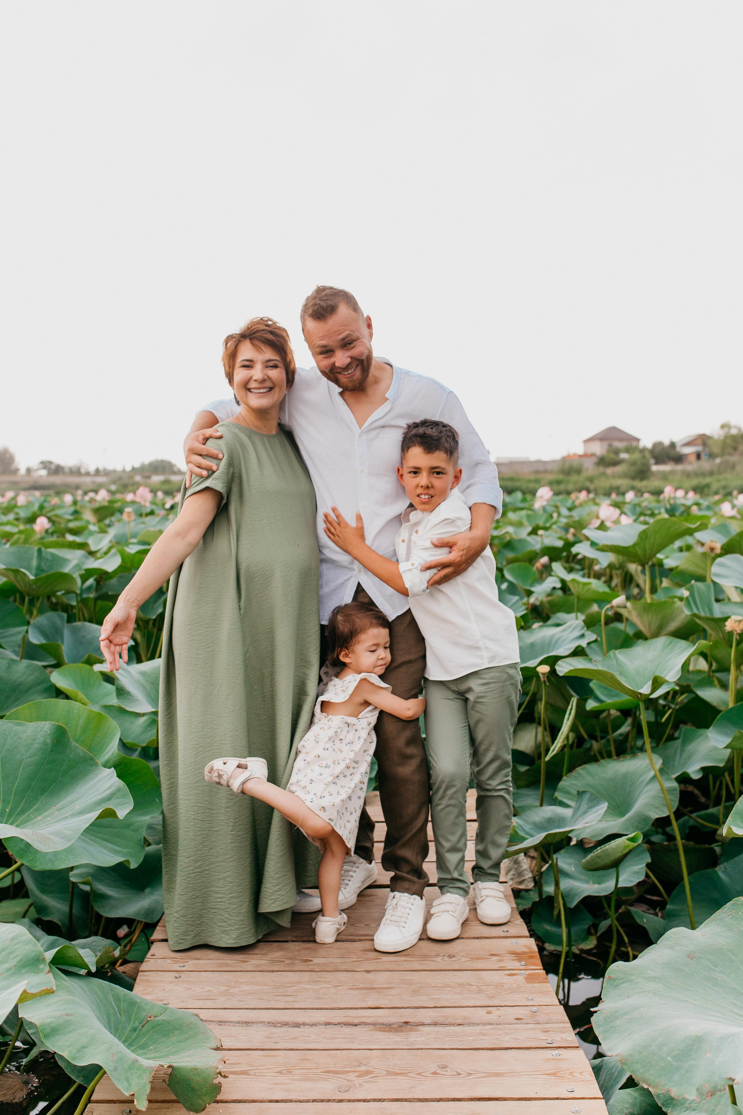Семейные истории. Свадебный и семейный фотограф в Алматы Laura Dosmann