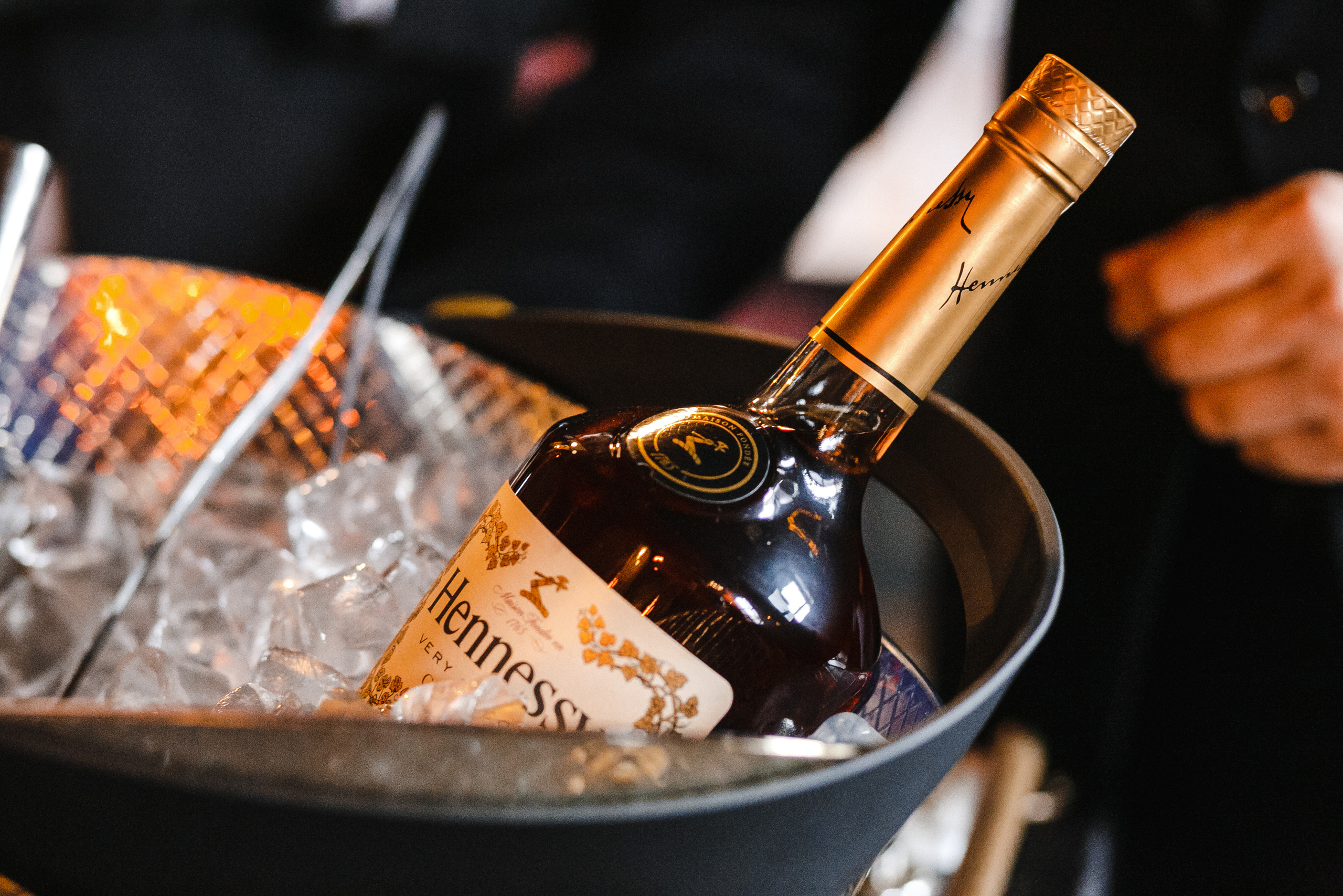 Репортаж. Свадебный и семейный фотограф в Алматы Laura Dosmann