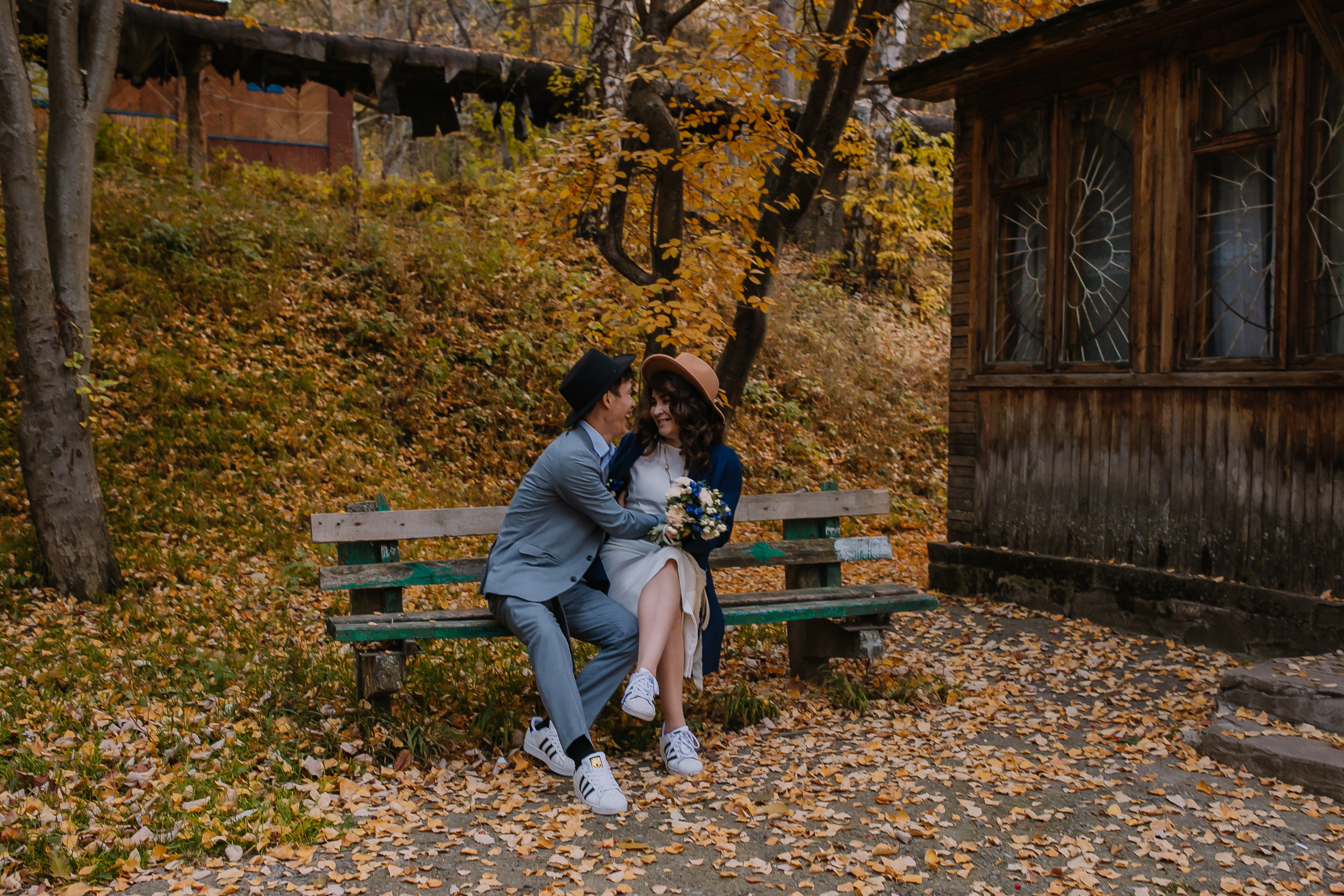 Осень и Любовь на Двоих…. Свадебный и семейный фотограф в Алматы Laura Dosmann