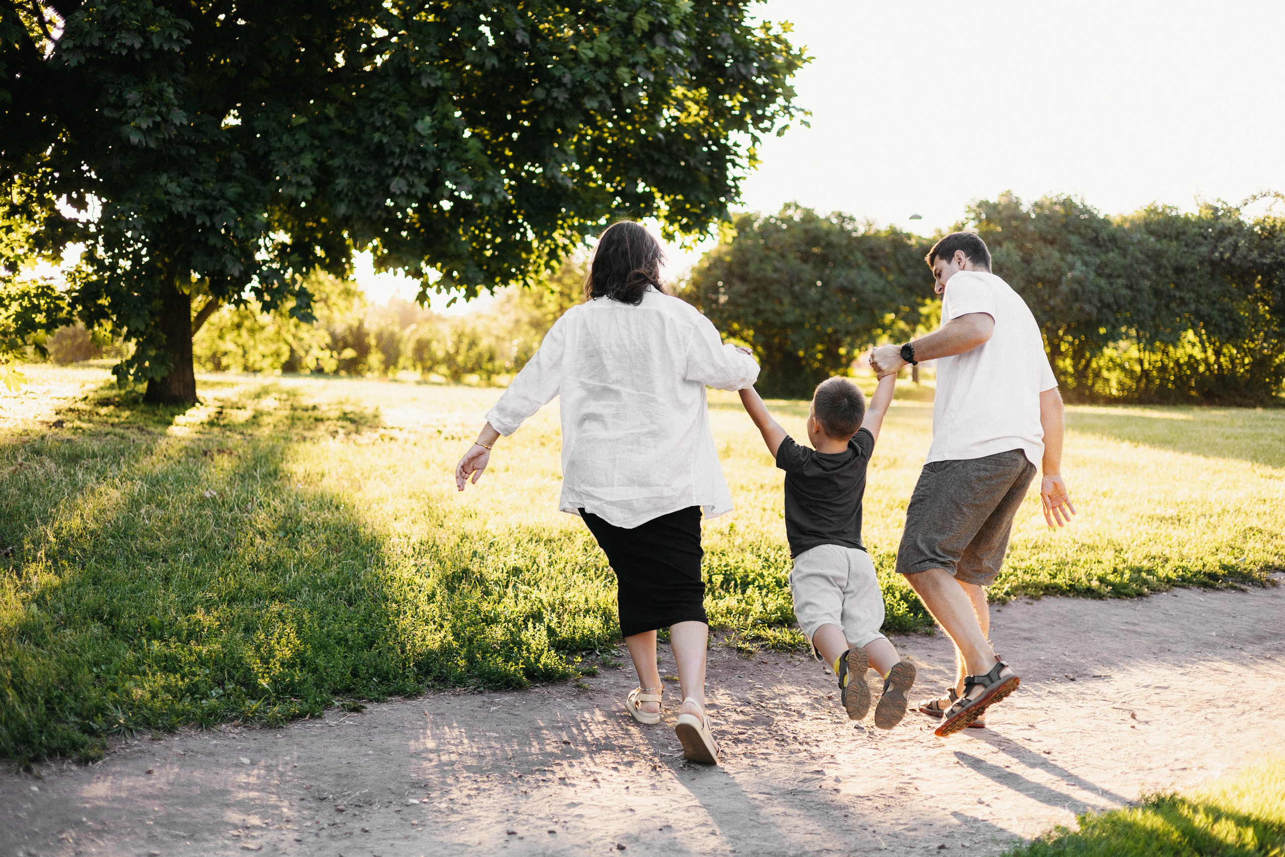 Семейная фотосессия в парке Коломенское. Портретный и семейный фотограф в Москве Мария Рослякова