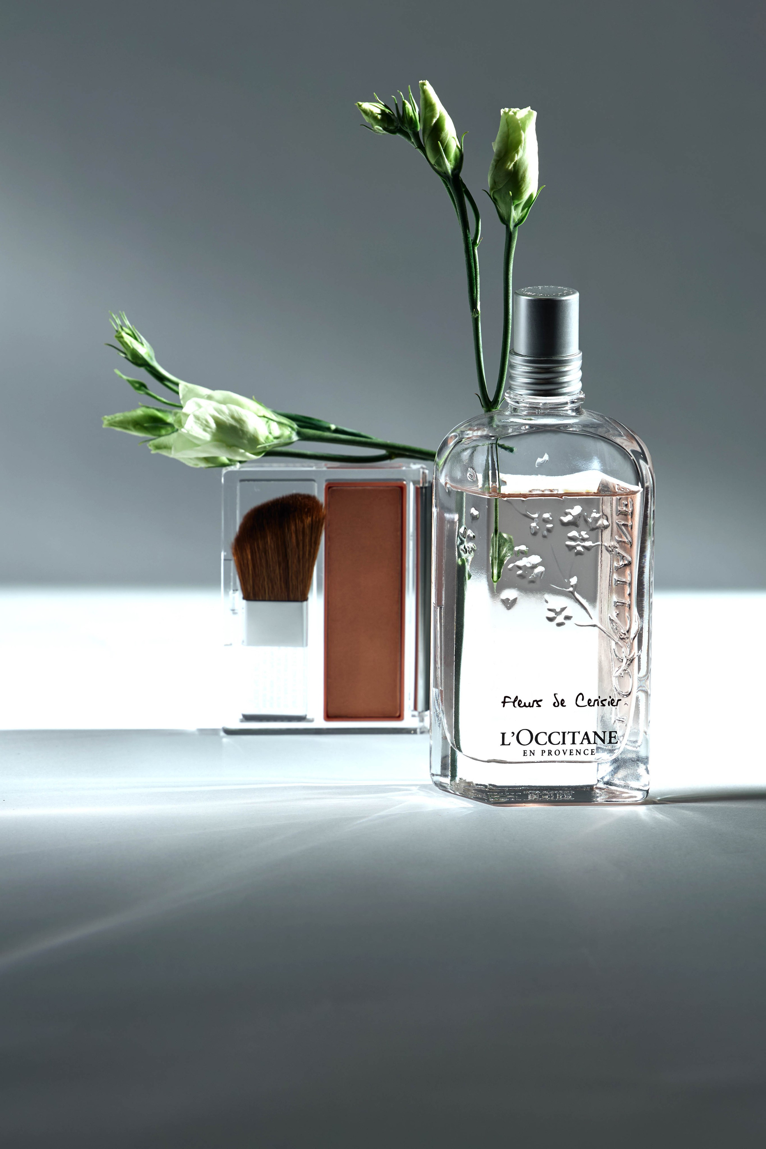 Beauty shoot съемка бьюти косметики и модельные съемки. Предметный и портретный фотограф из Москвы Лосевский Александр