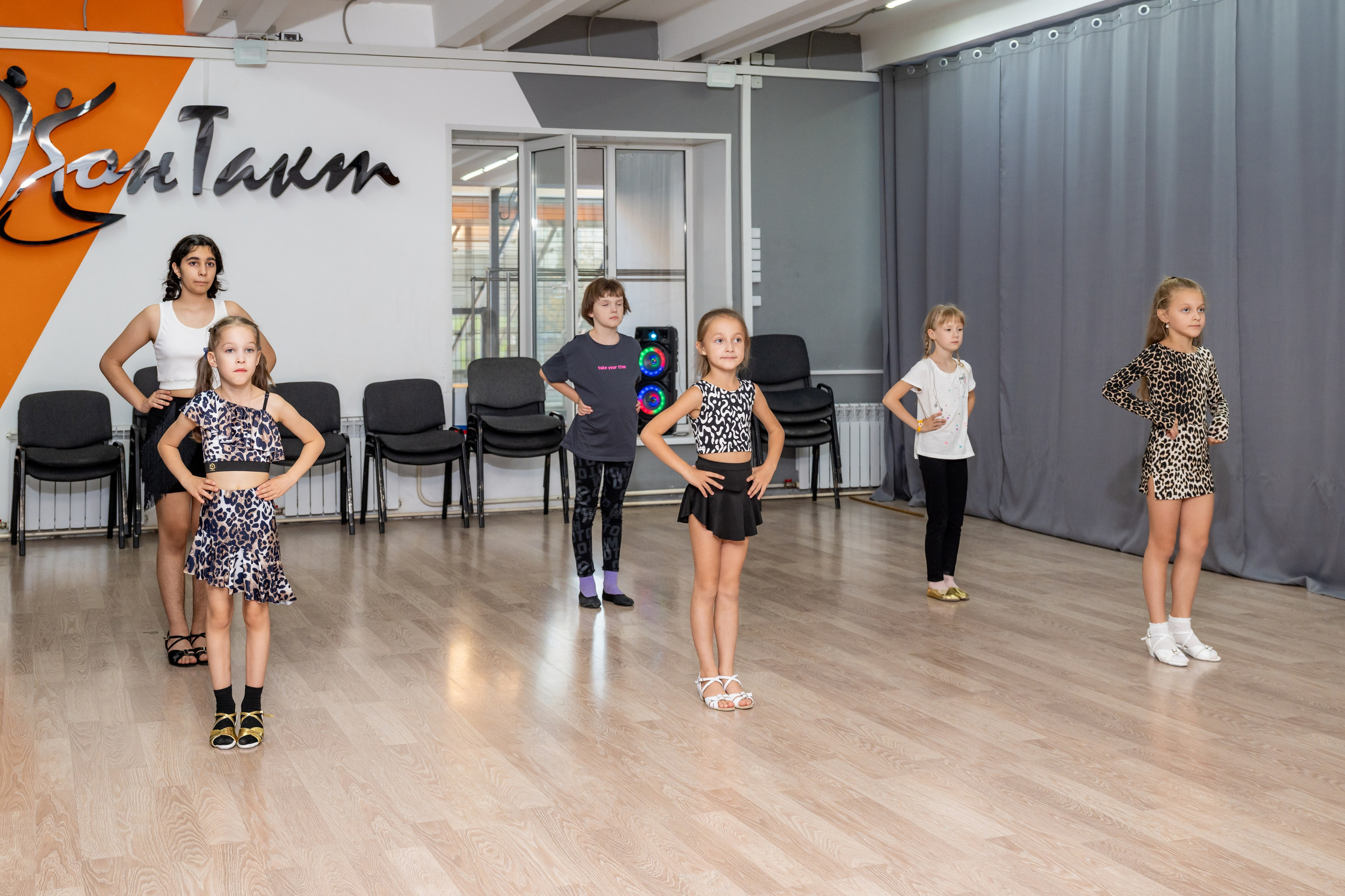 Группа 7-11 лет первый и второй год обучения. КонТакт — спортивные бальные танцы в Москве