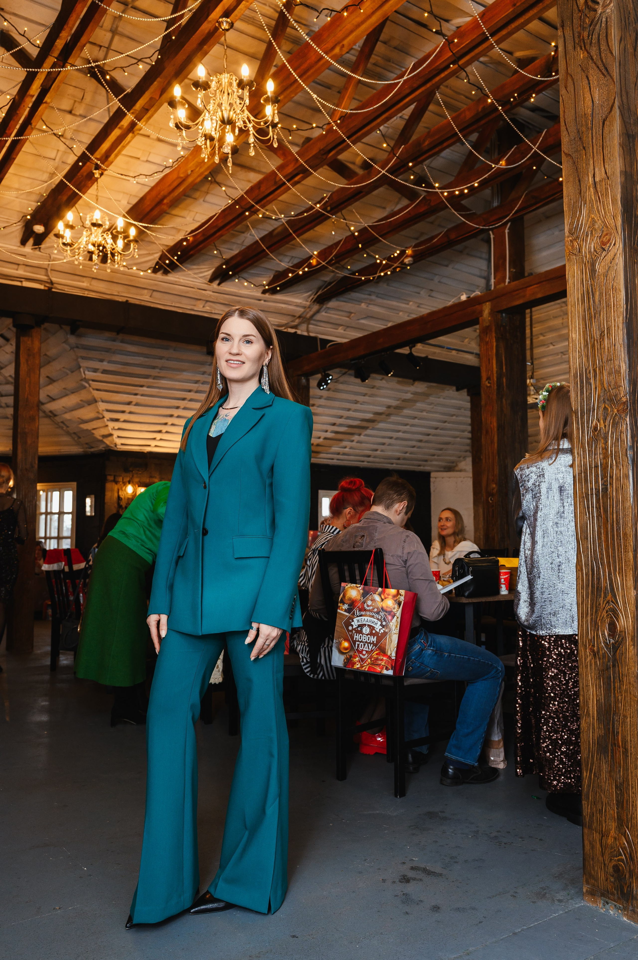 Новый год в клубе «Читалка». Свадебный и просто хороший фотограф в Челябинске