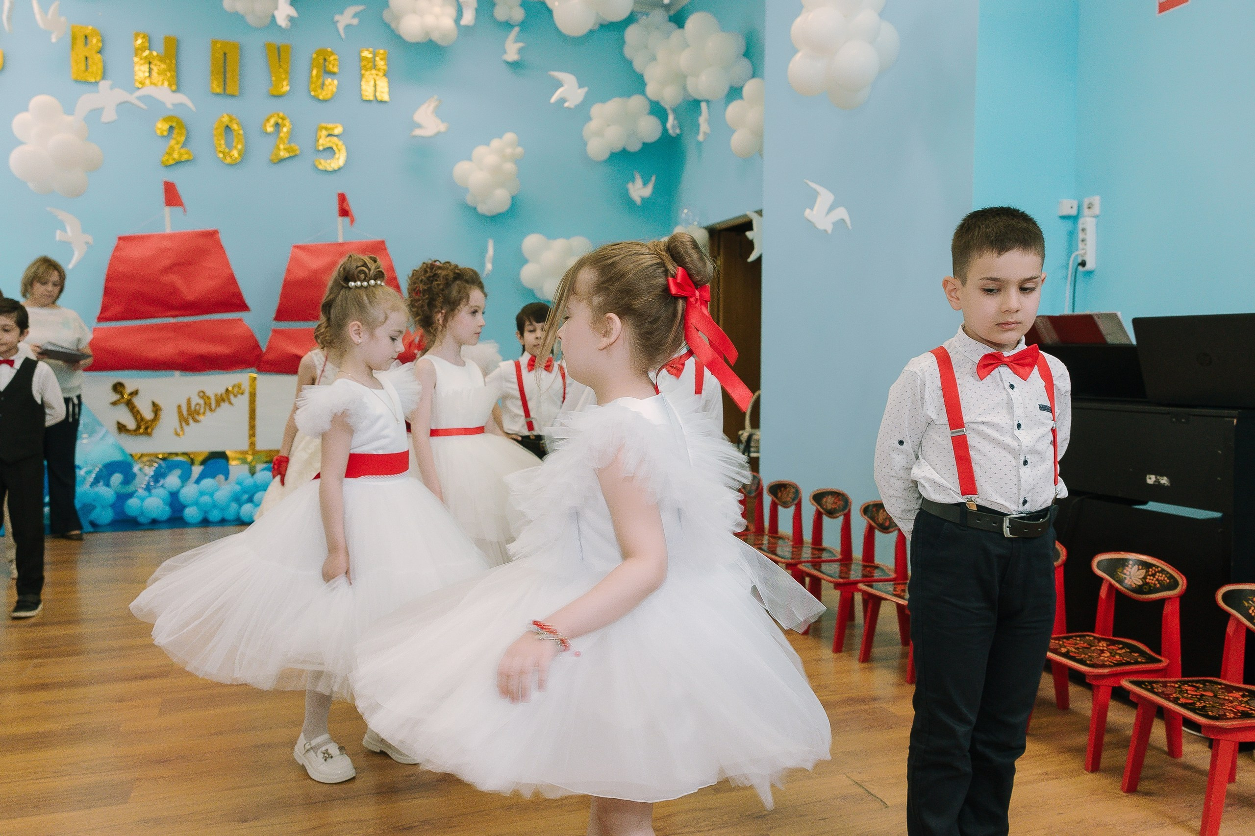 Выпускной 10 ДС. Выпускные альбомы Натальи Бутко: Новороссийск, Анапа, Геленджик