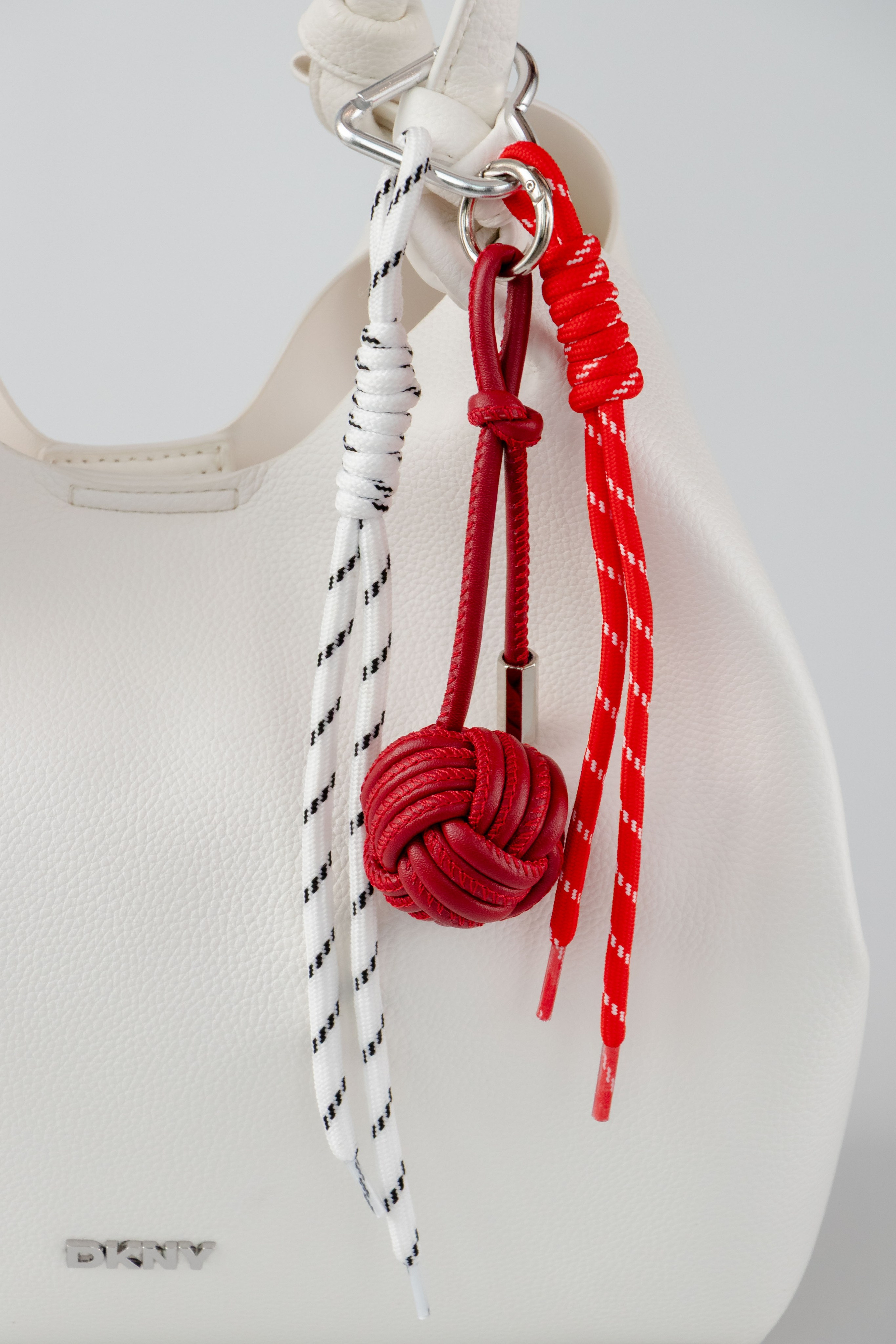 Обвесы. Александра Романова креатор в Москве