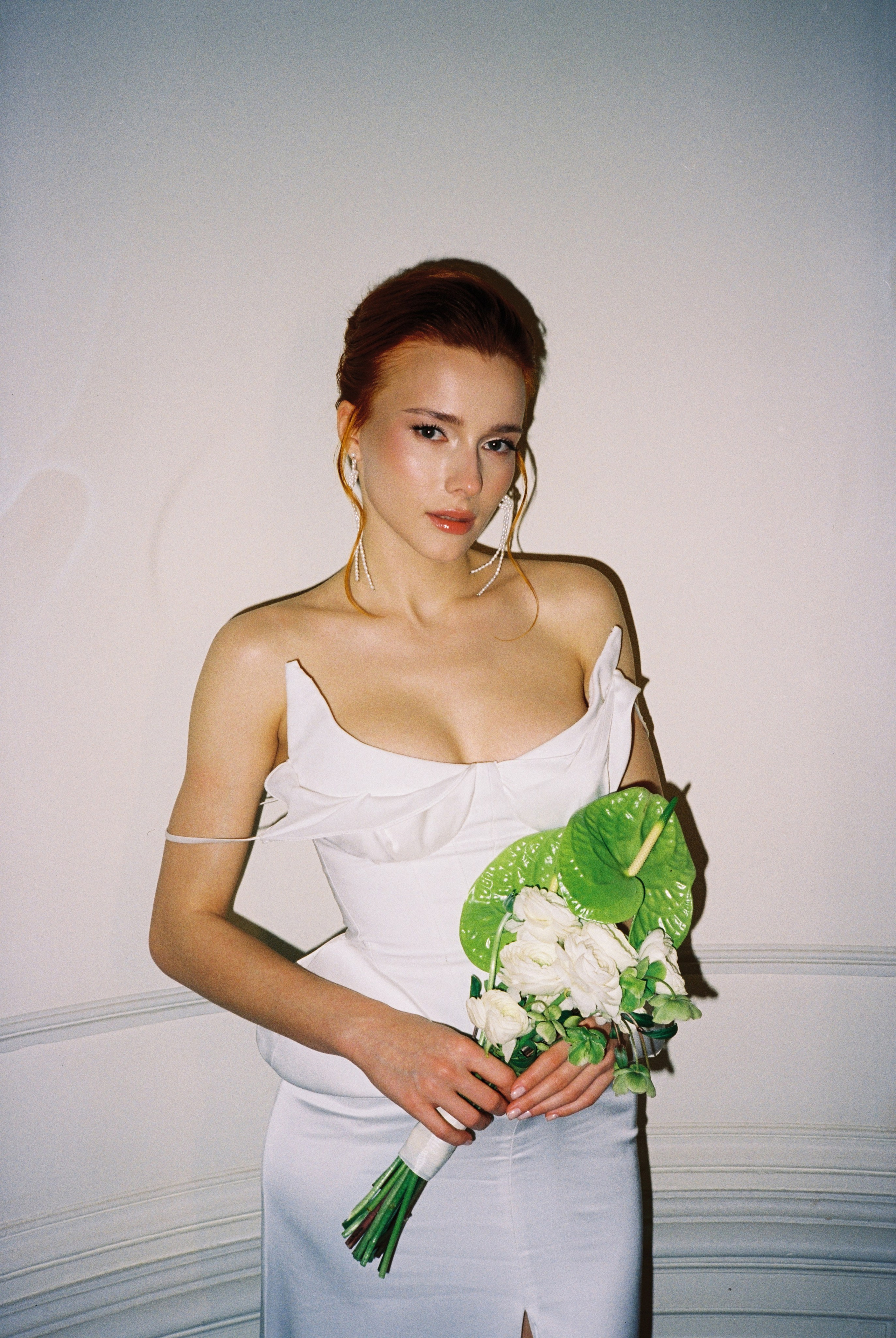 Свадебная фотосессия в апартаментах. Свадебный фотограф в Москве Элина Ларченкова. Фото, которые цепляют