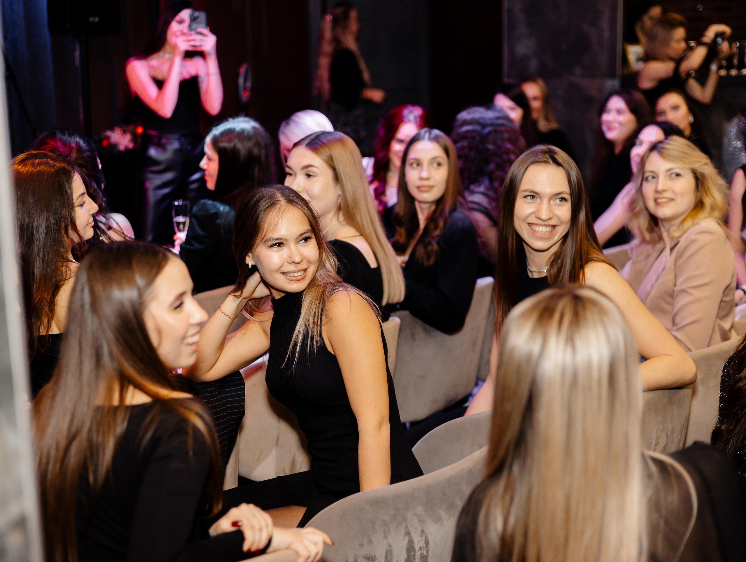 Мероприятия, банкеты. Свадебный фотограф в Казани и Санкт-Петербурге Евгения Есенина