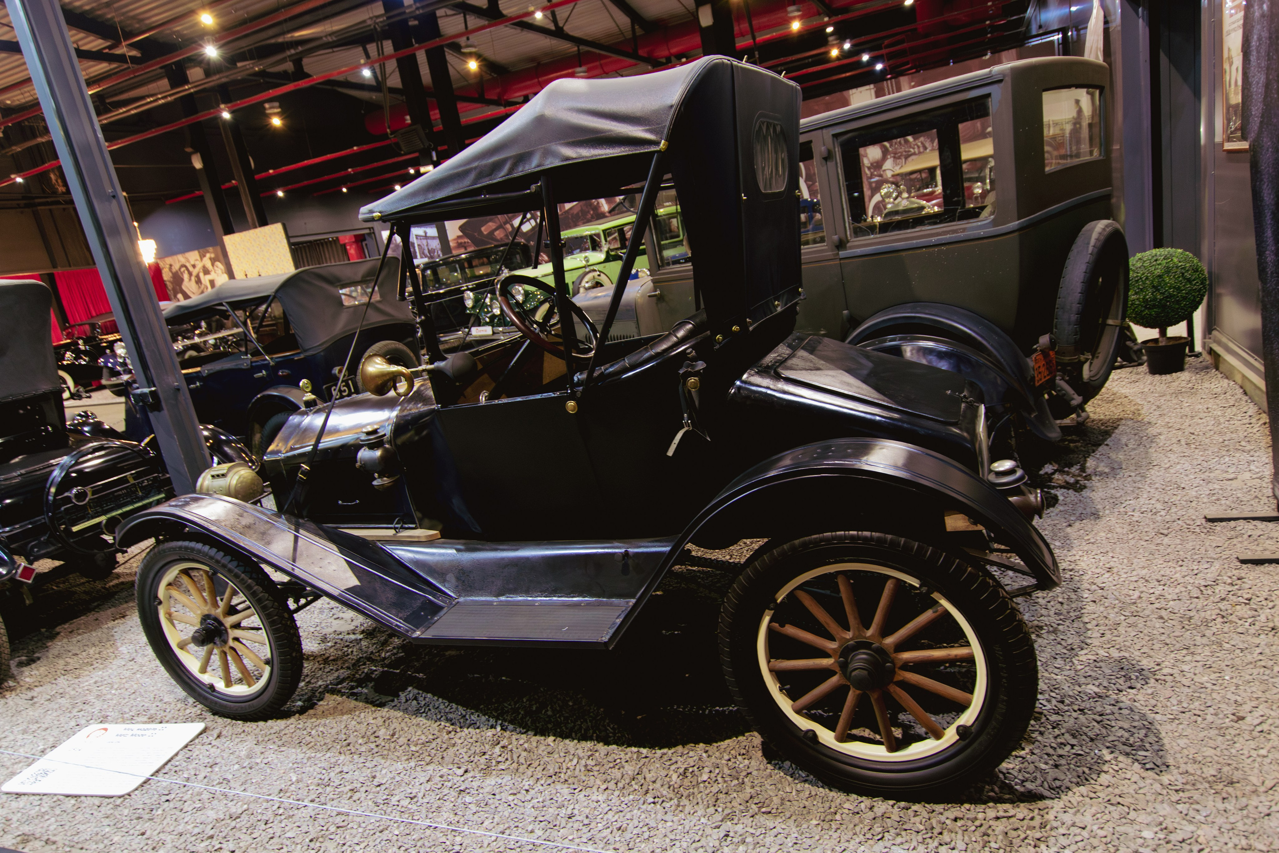 Музей Автомобили мира г. Москва. Фотограф Илья Варакин