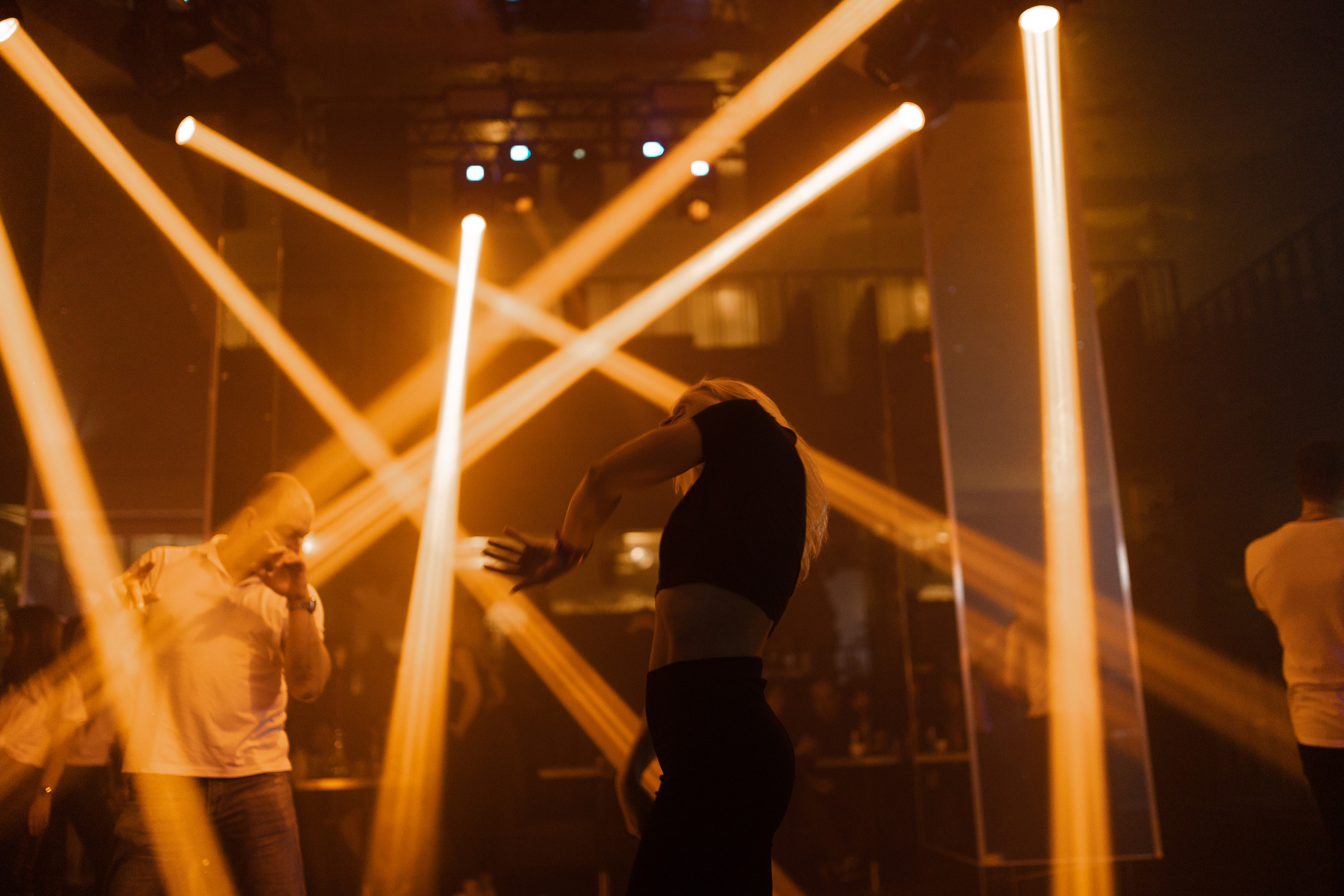 Клубный репортаж для MG. Фотограф Олег Сотник