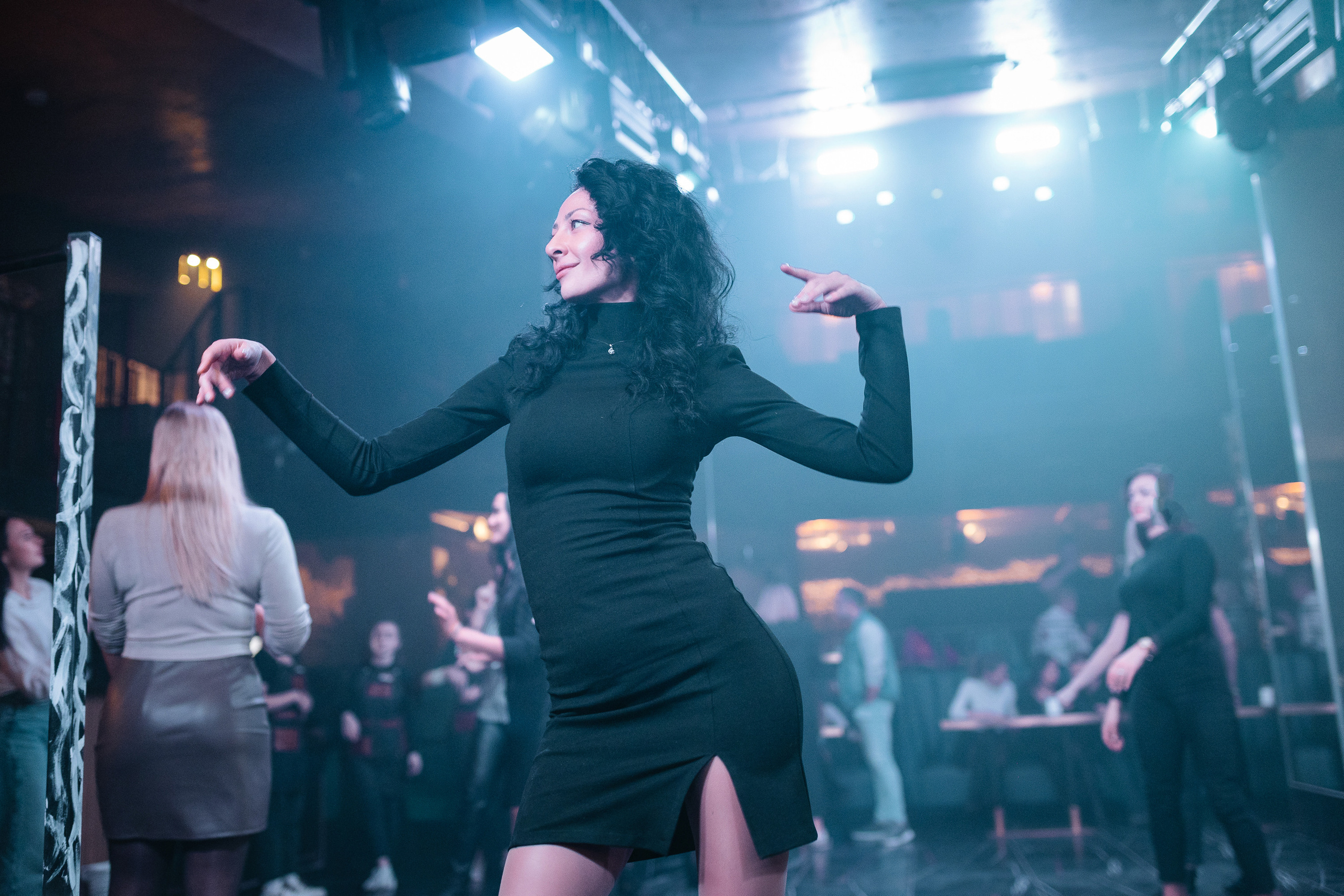 Клубный репортаж для MG. Фотограф Олег Сотник