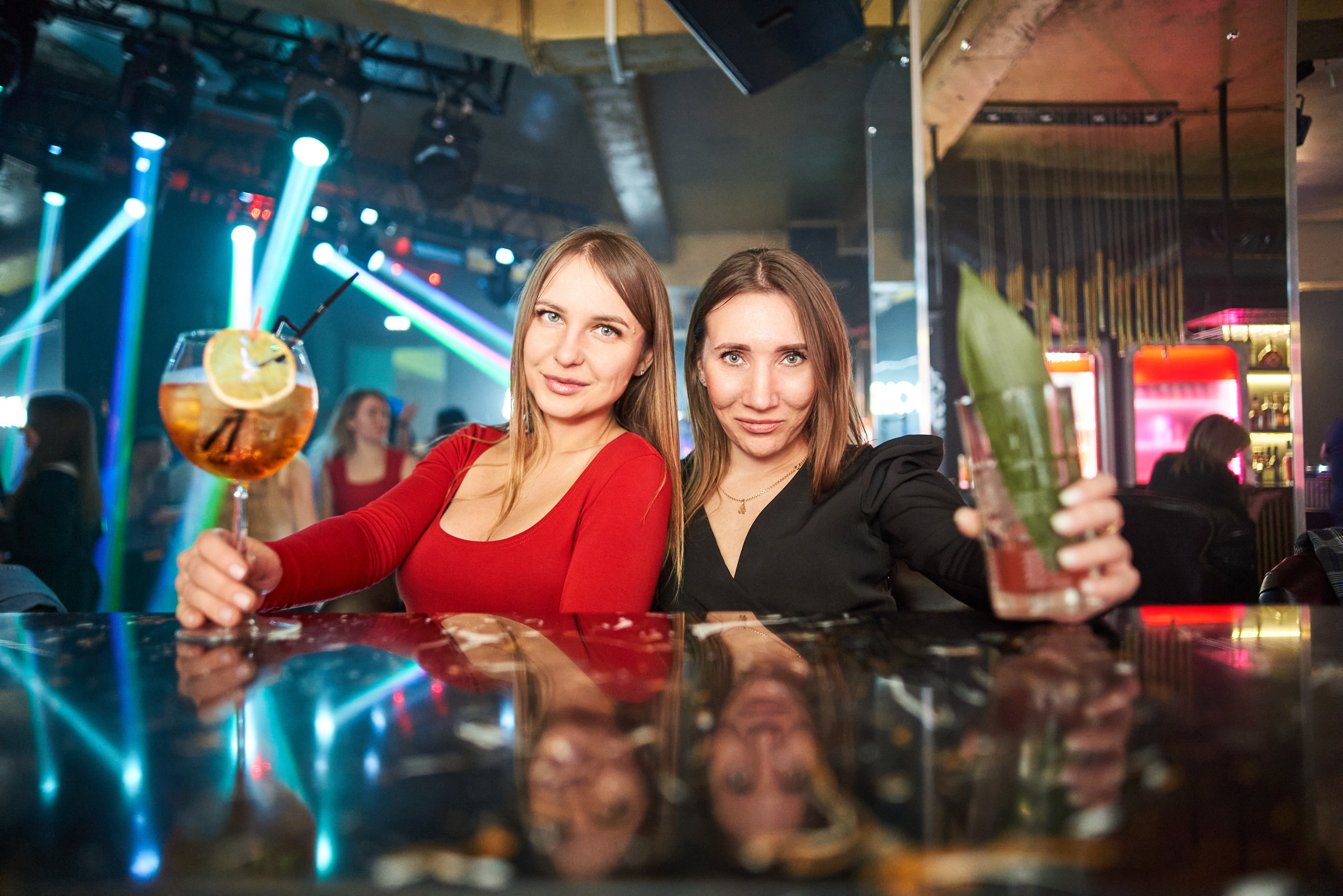 Клубный репортаж для MG. Фотограф Олег Сотник