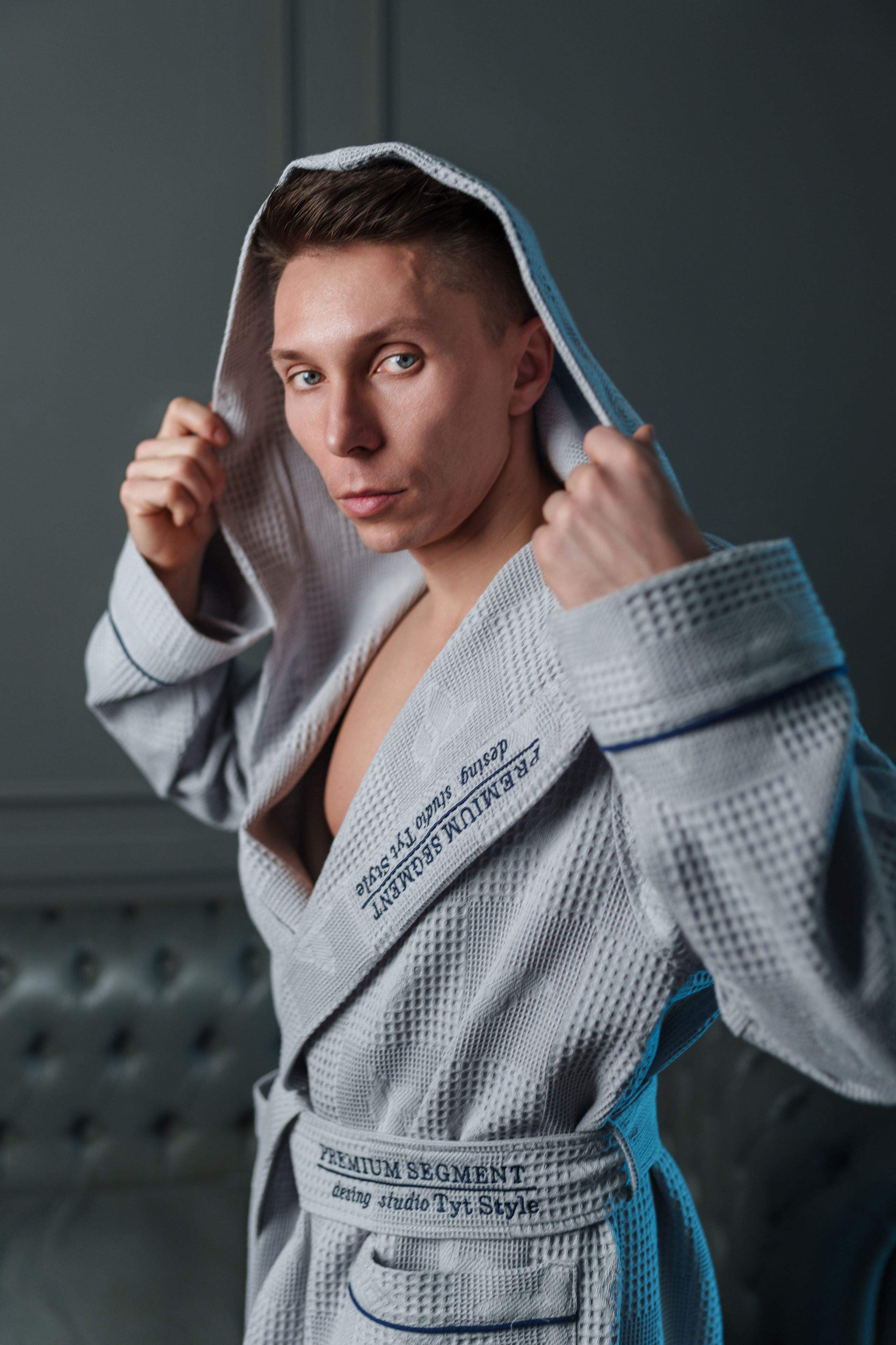 Контентная съемка халатов для маркетплейсов. Фотограф Олег Сотник