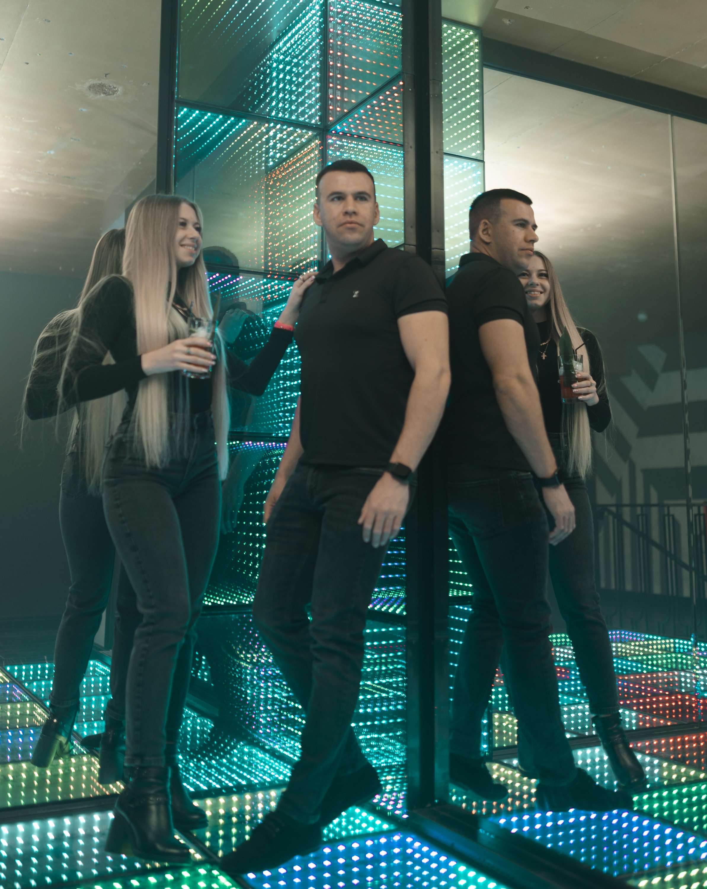 Клубный репортаж для MG. Фотограф Олег Сотник