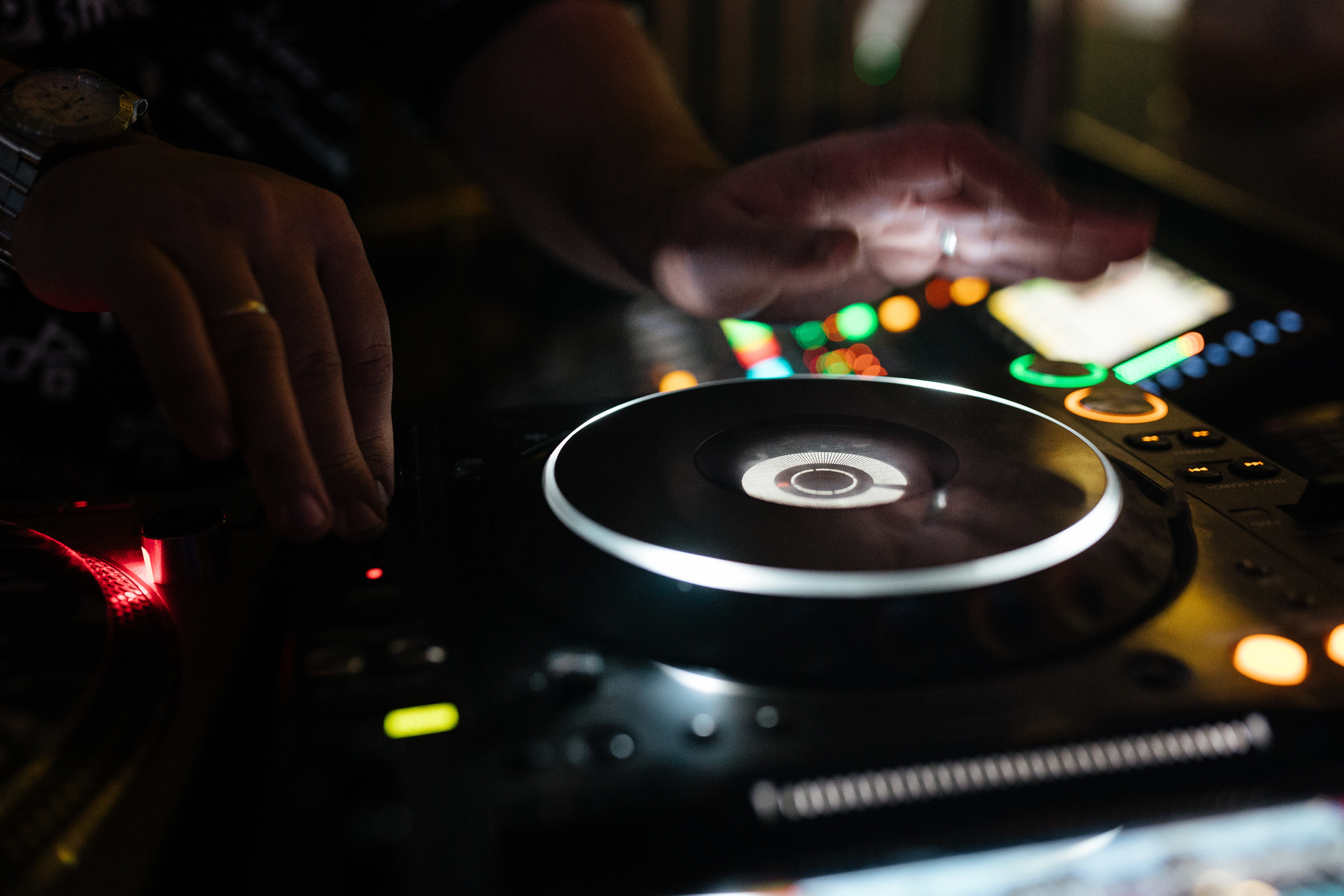 Клубный репортаж для MG. Фотограф Олег Сотник