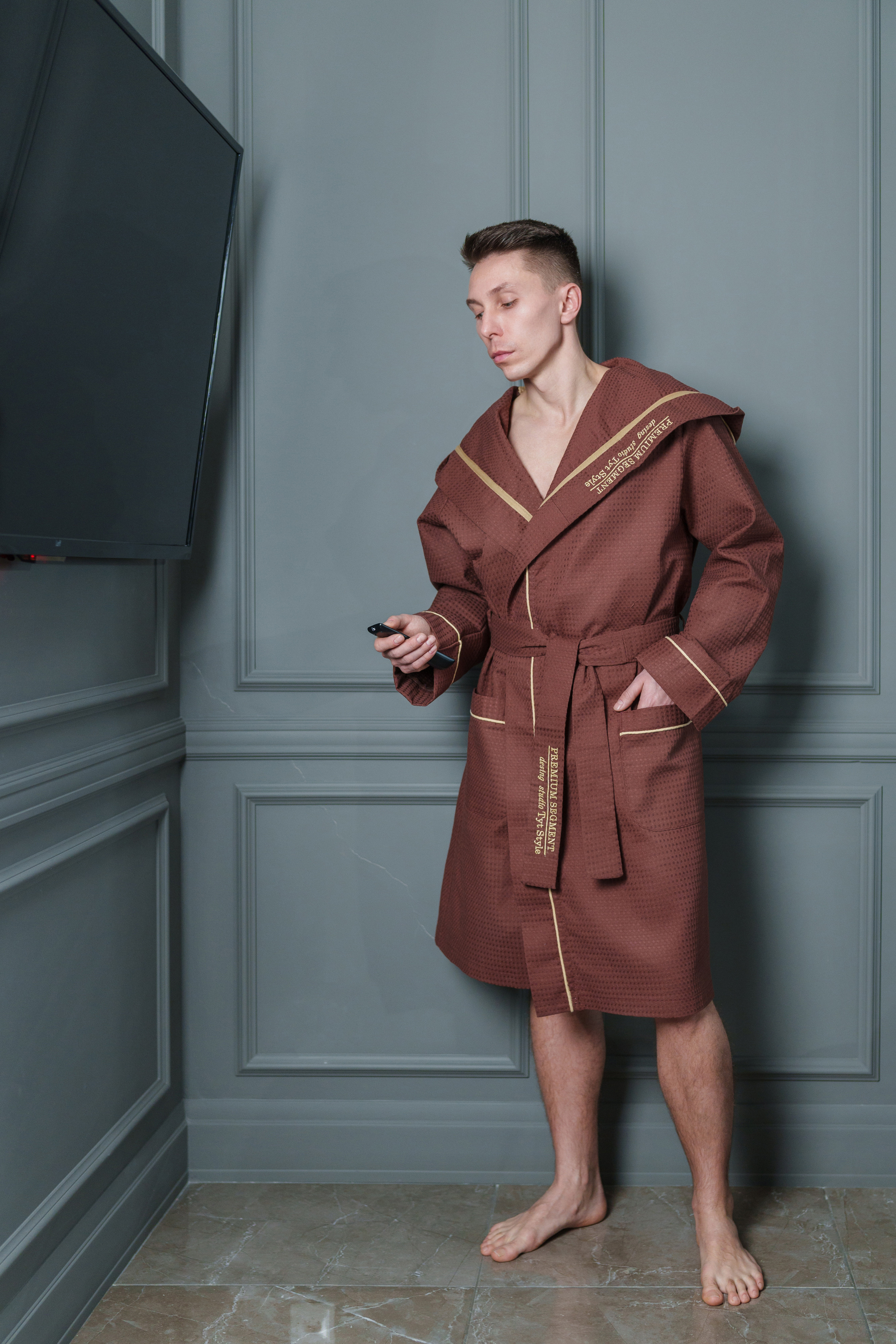 Контентная съемка халатов для маркетплейсов. Фотограф Олег Сотник