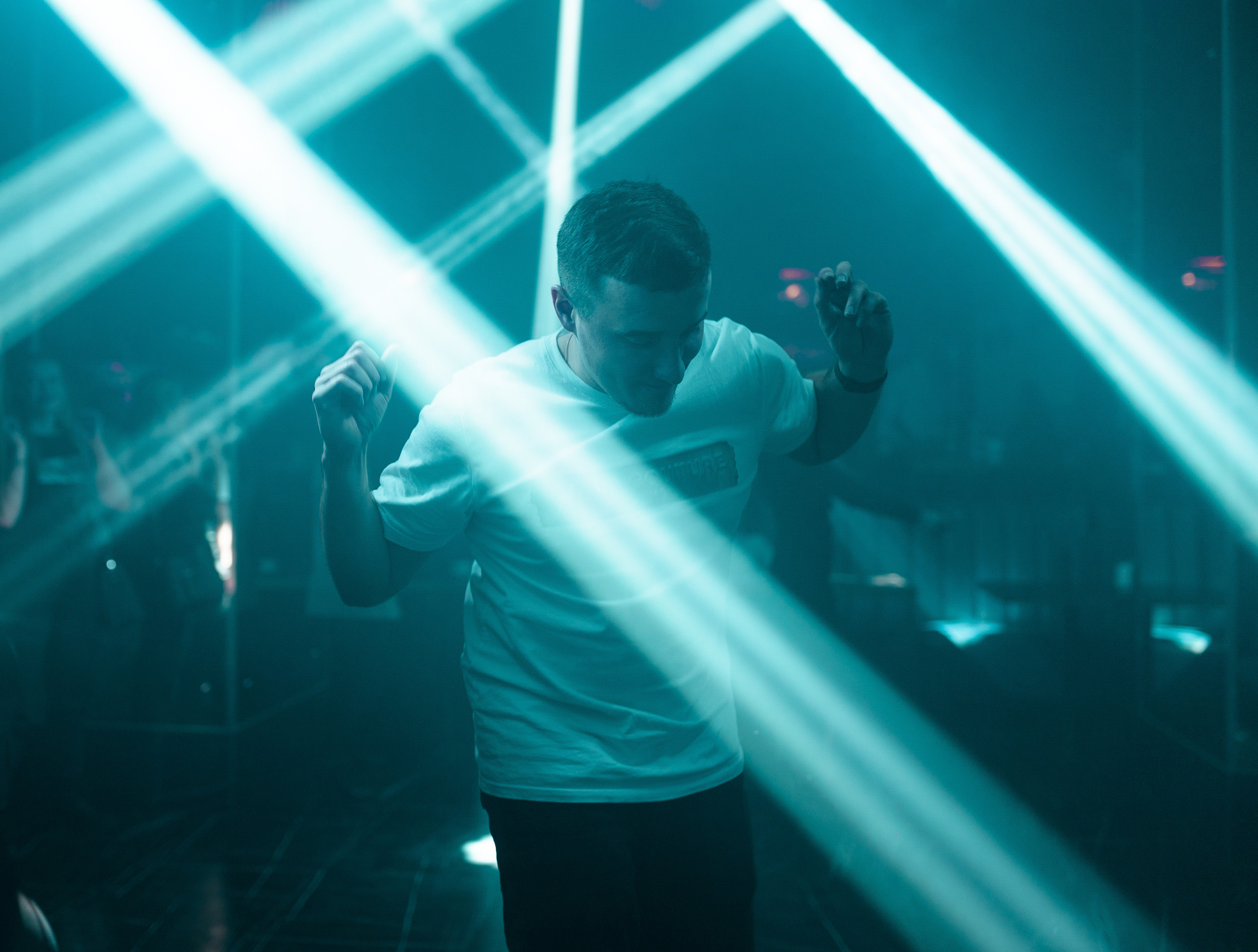 Клубный репортаж для MG. Фотограф Олег Сотник