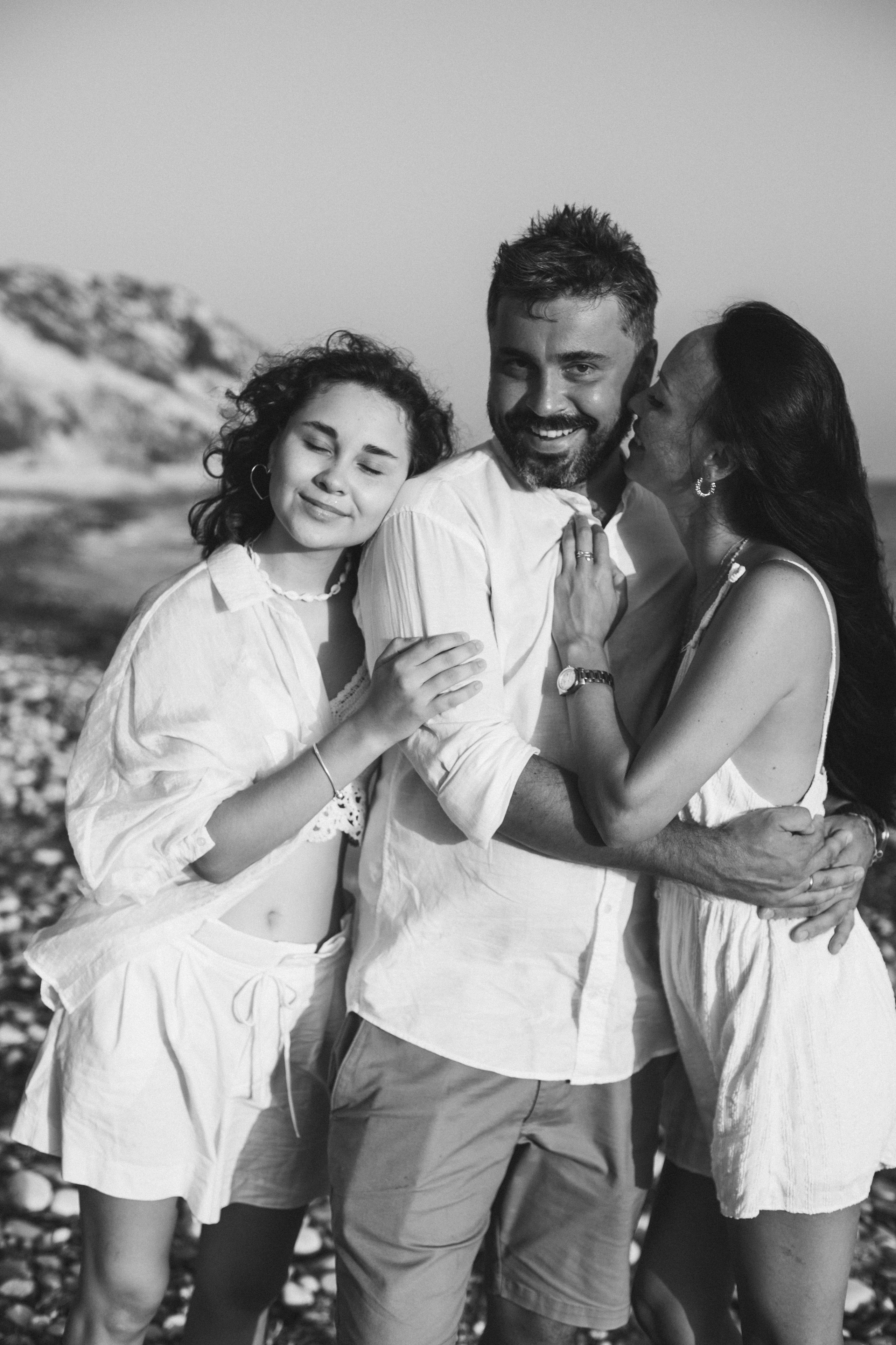 Юлия, Павел и Лиза. Наталья Симчук — Фотограф. LoveStory, индивидуальные, семейные съемки