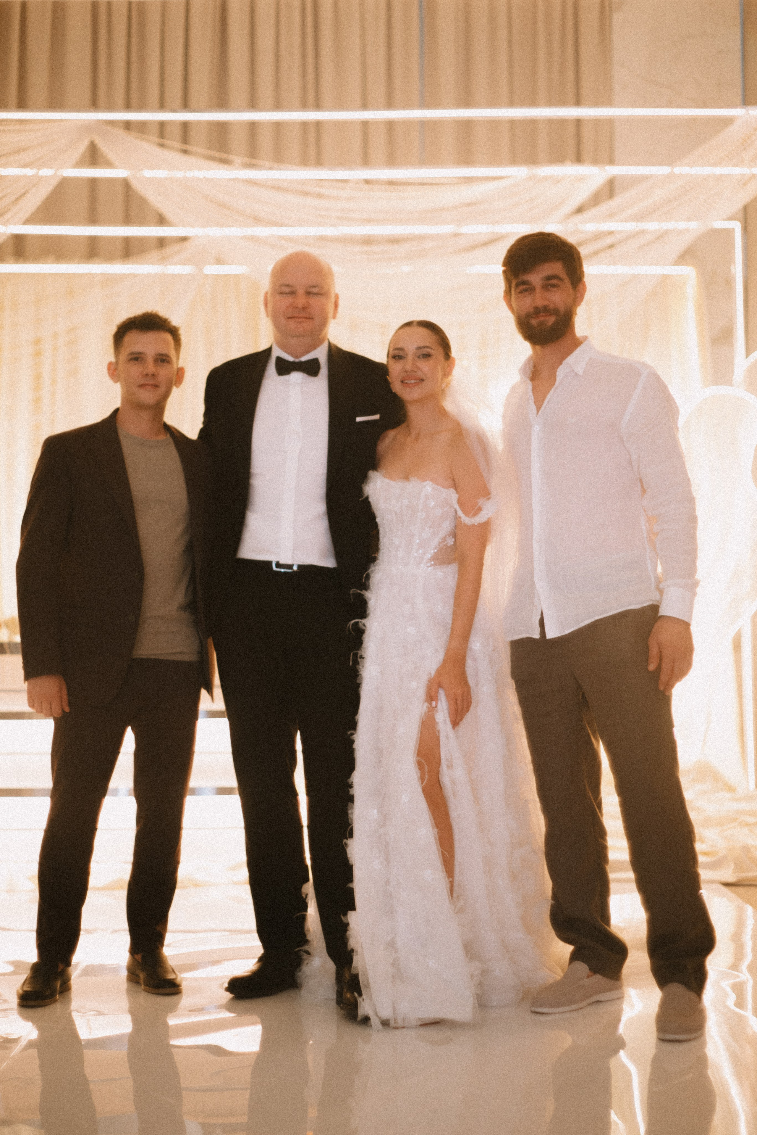 Александр и Виктория | Полный свадебный день. Выступала в качестве второго фотографа. Фотограф Санкт-Петербург, Новороссийск