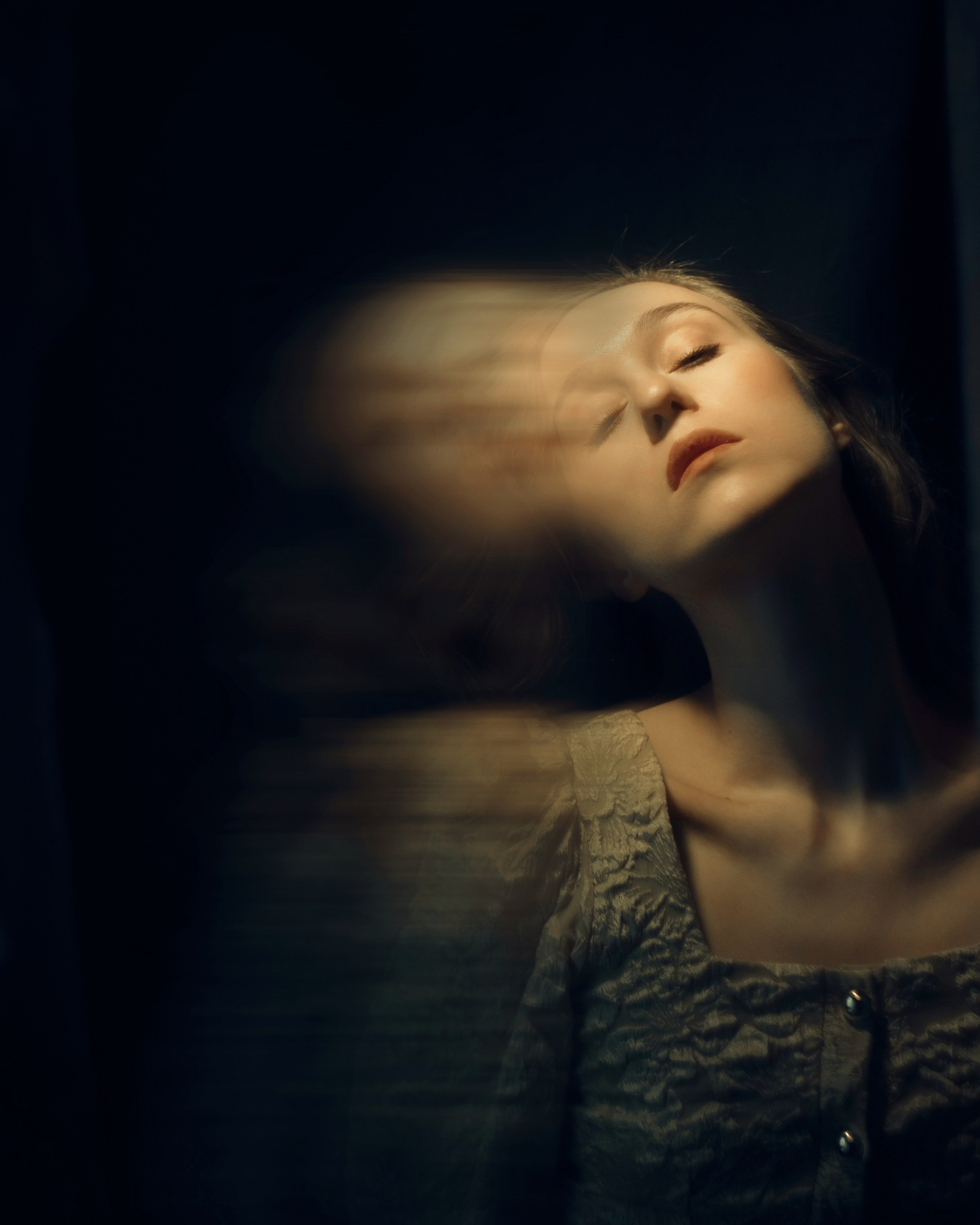 Сквозь'. Свадебный фотограф в Санкт-Петербурге Миша Репина