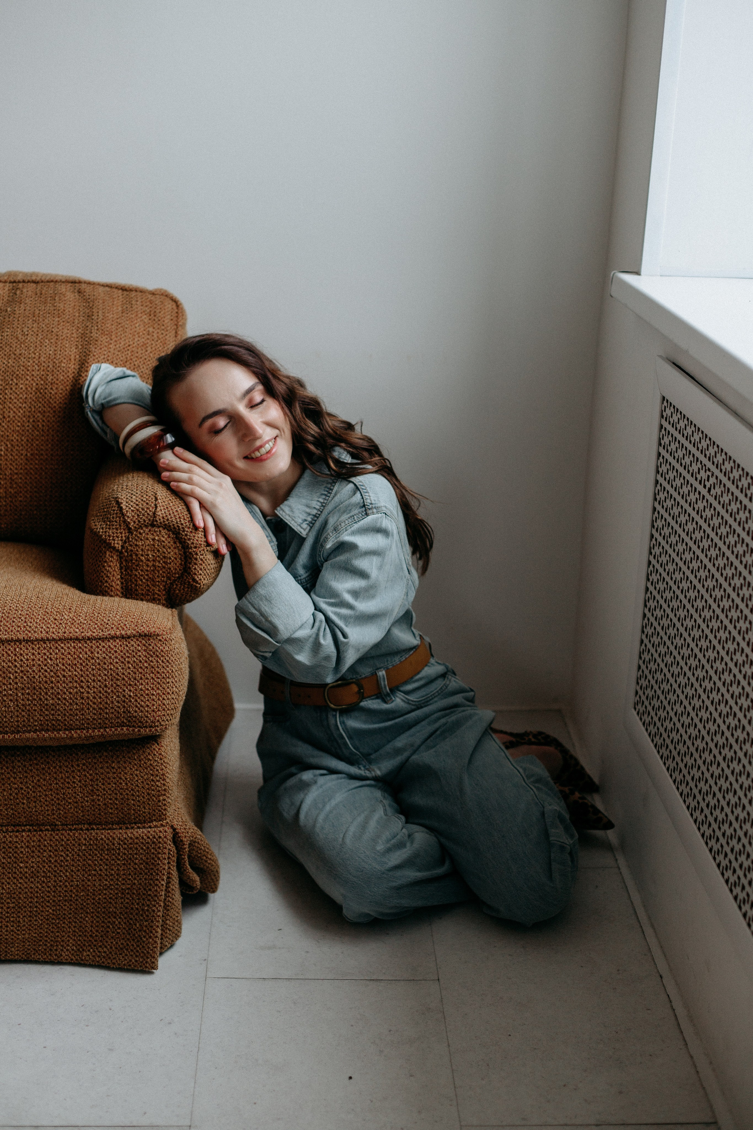 Александра. Главная