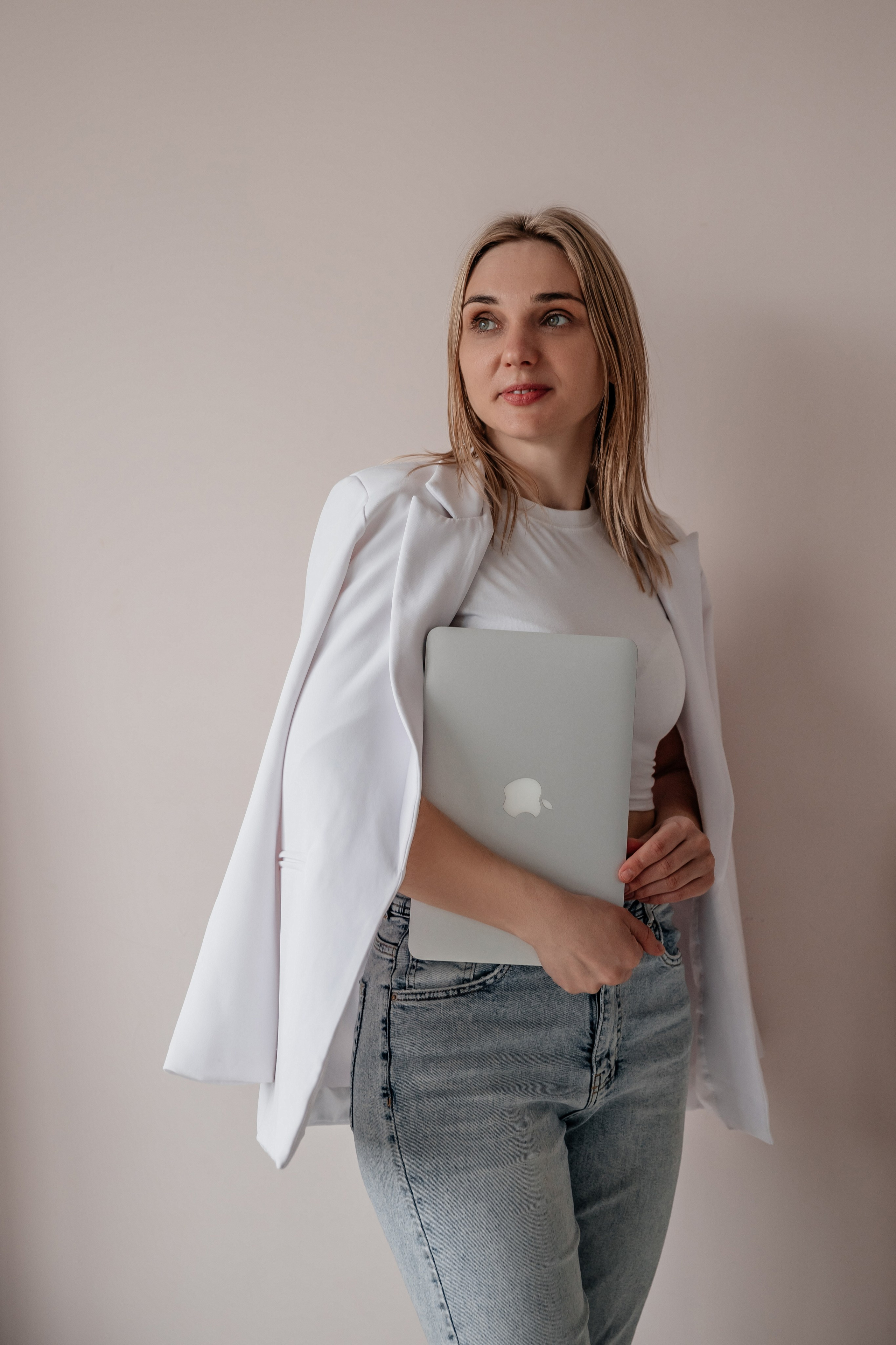 Света — контентная съемка таргетолога. Семейный и свадебный фотограф Минск, Барановичи Ольга Пахомова