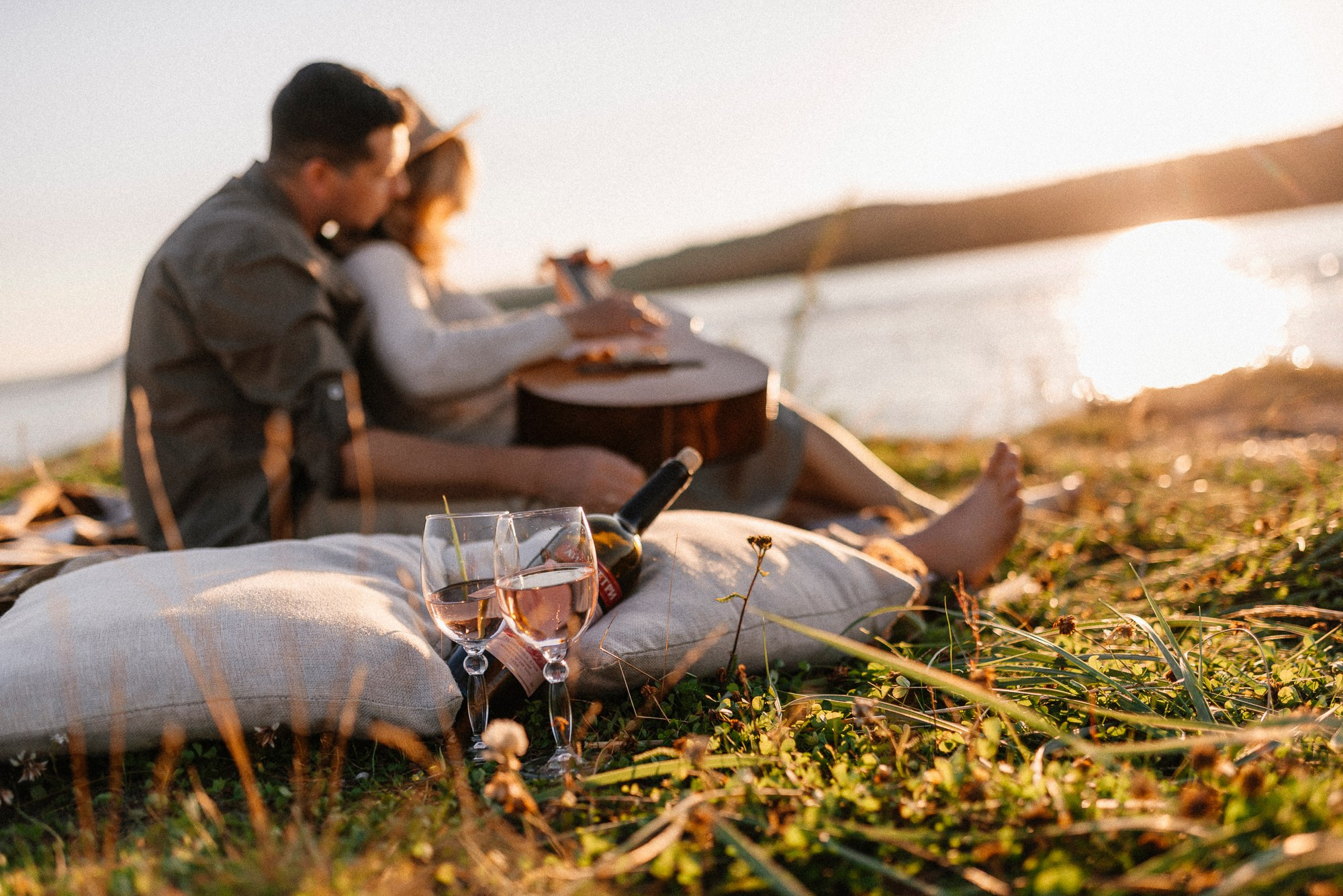 Ксюша и Валентин, пикник на берегу Туломы. Фотограф в Мурманске Екатерина Рудак