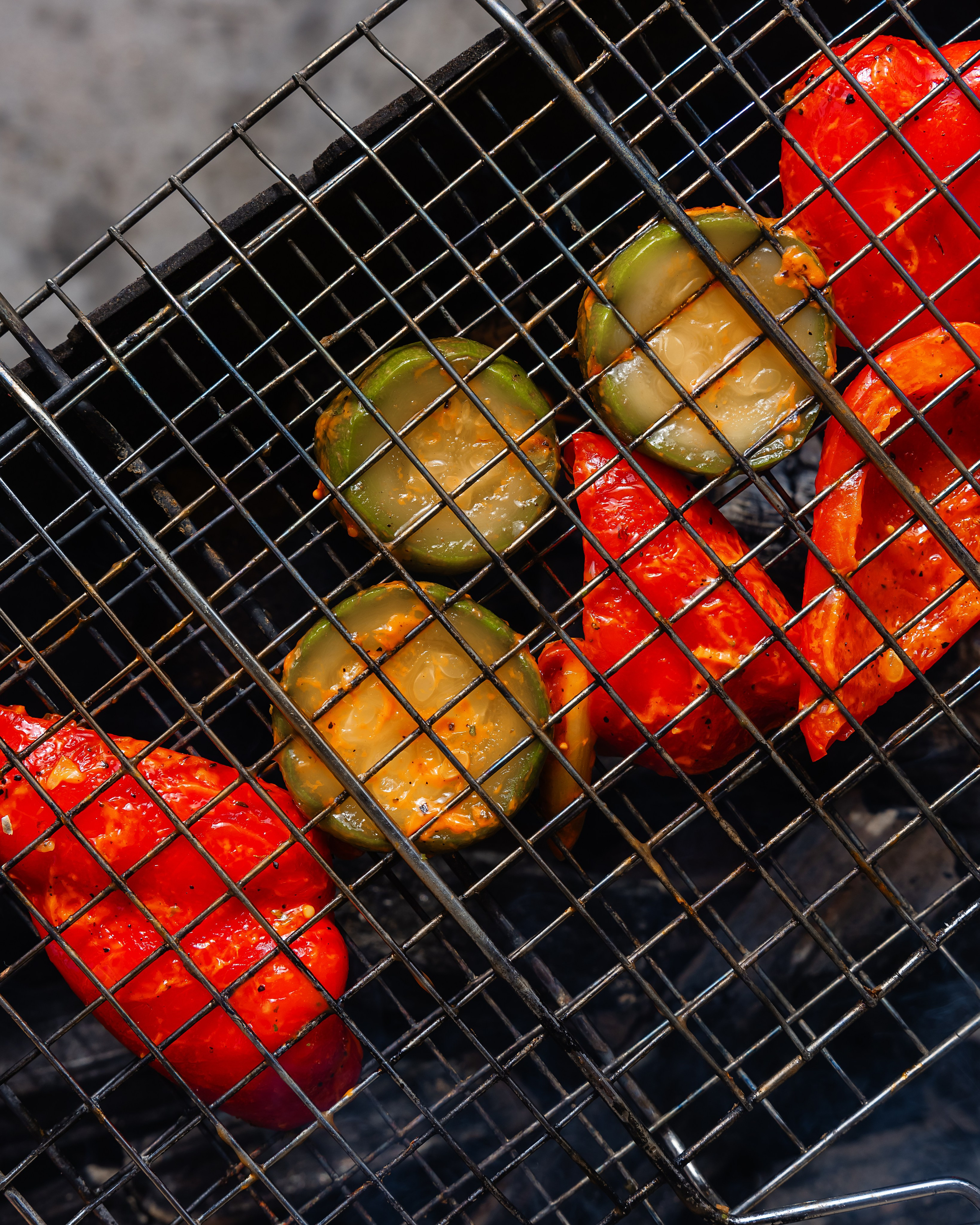 @Nomadic_uu. Фотограф и видеограф в Улан-Удэ: Аюна Габагуева и Артём Шаханов