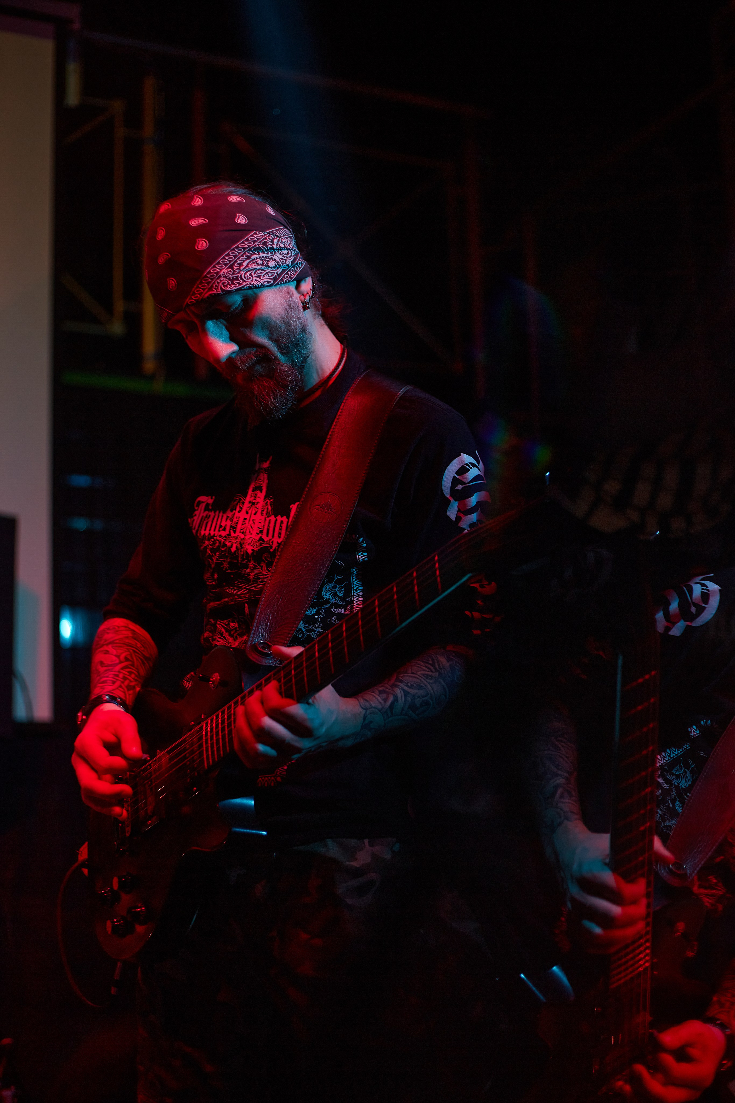 2023-11-03. Abysslooker