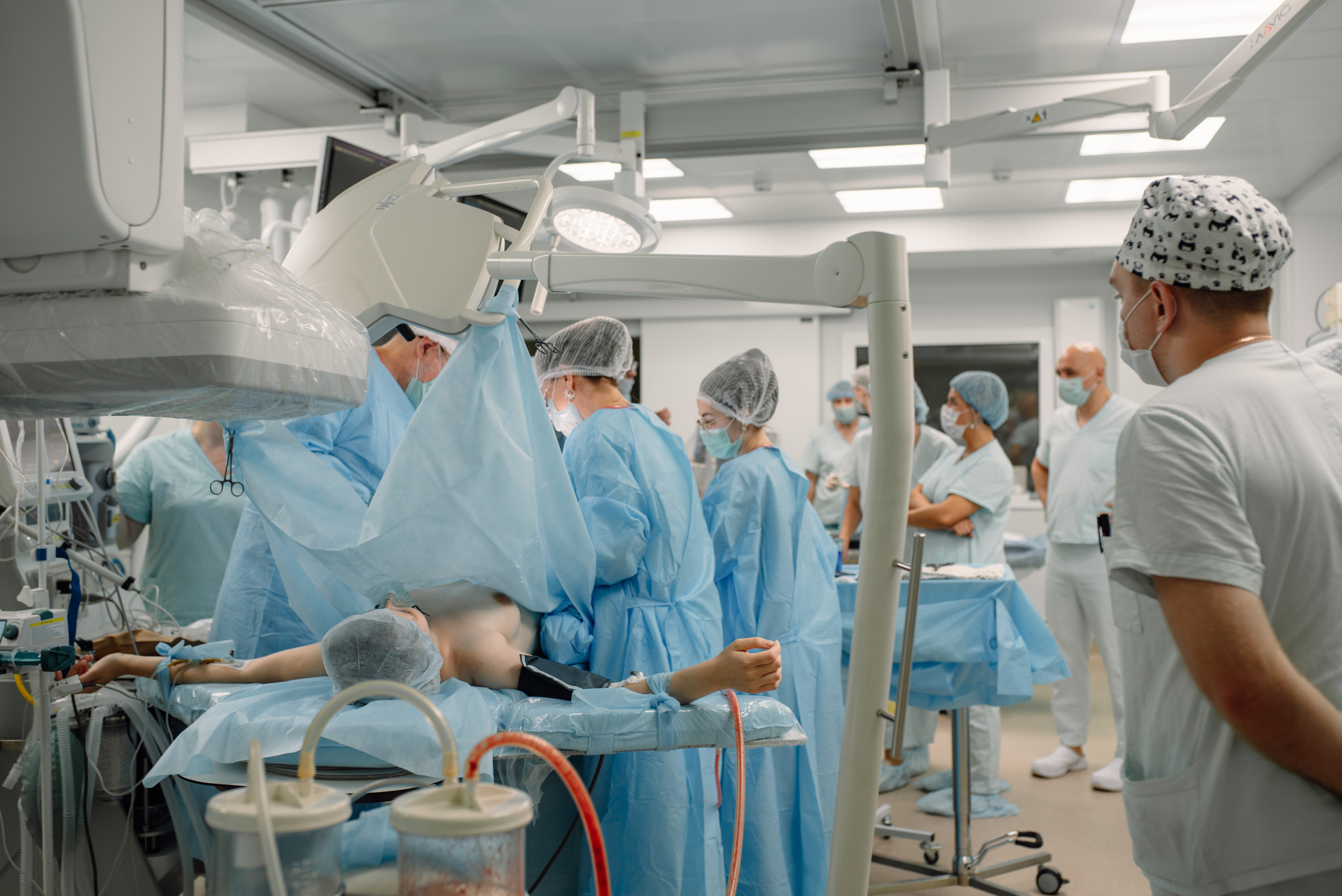 Репортаж из операционной ЧОКЦОиЯМ. Портретный фотограф в Ереване и Челябинске Шаханская Ольга